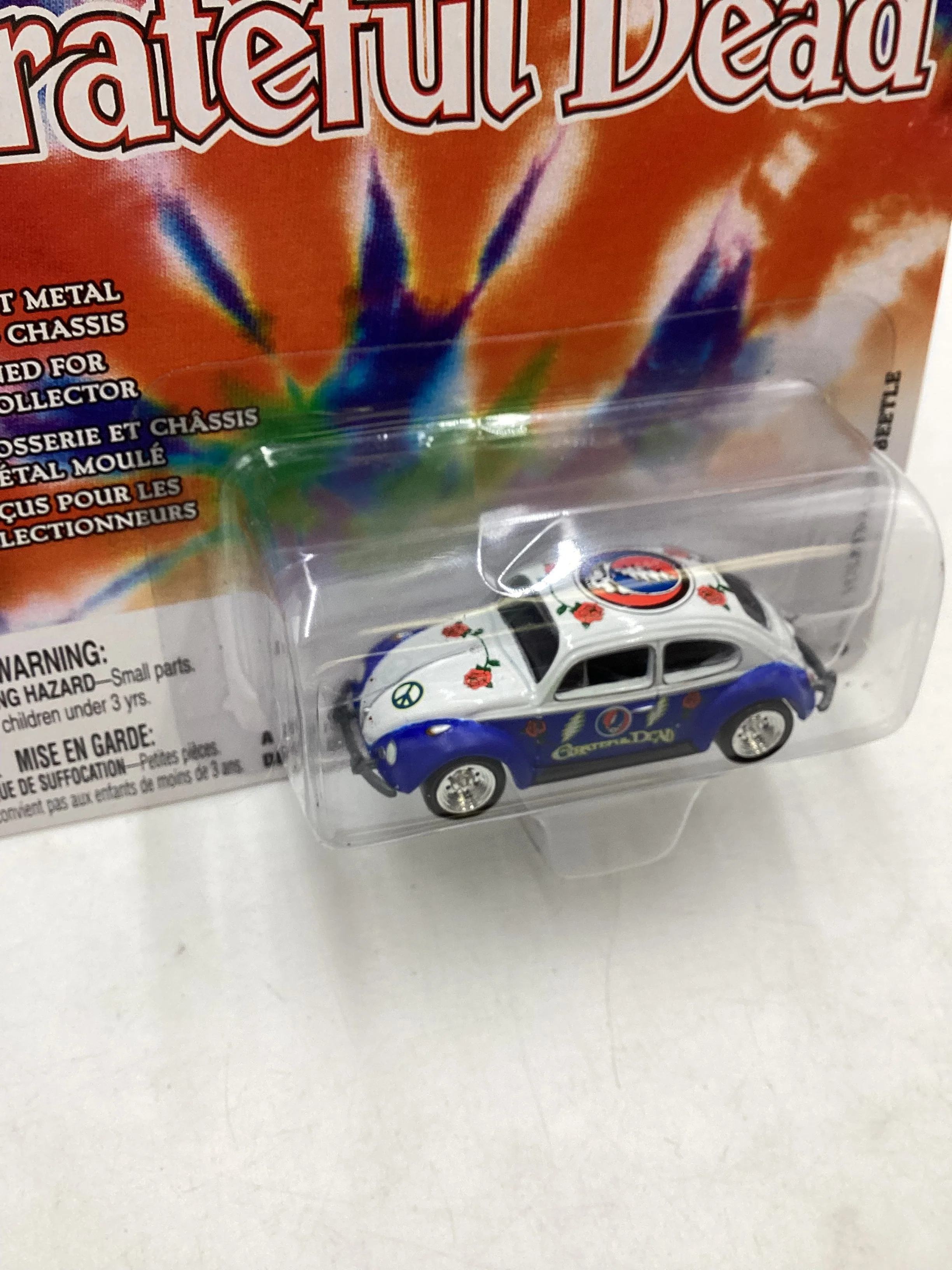 Johnny Lightning Grateful Dead 1966 Volkswagen Beetle Blue/White - Image 5