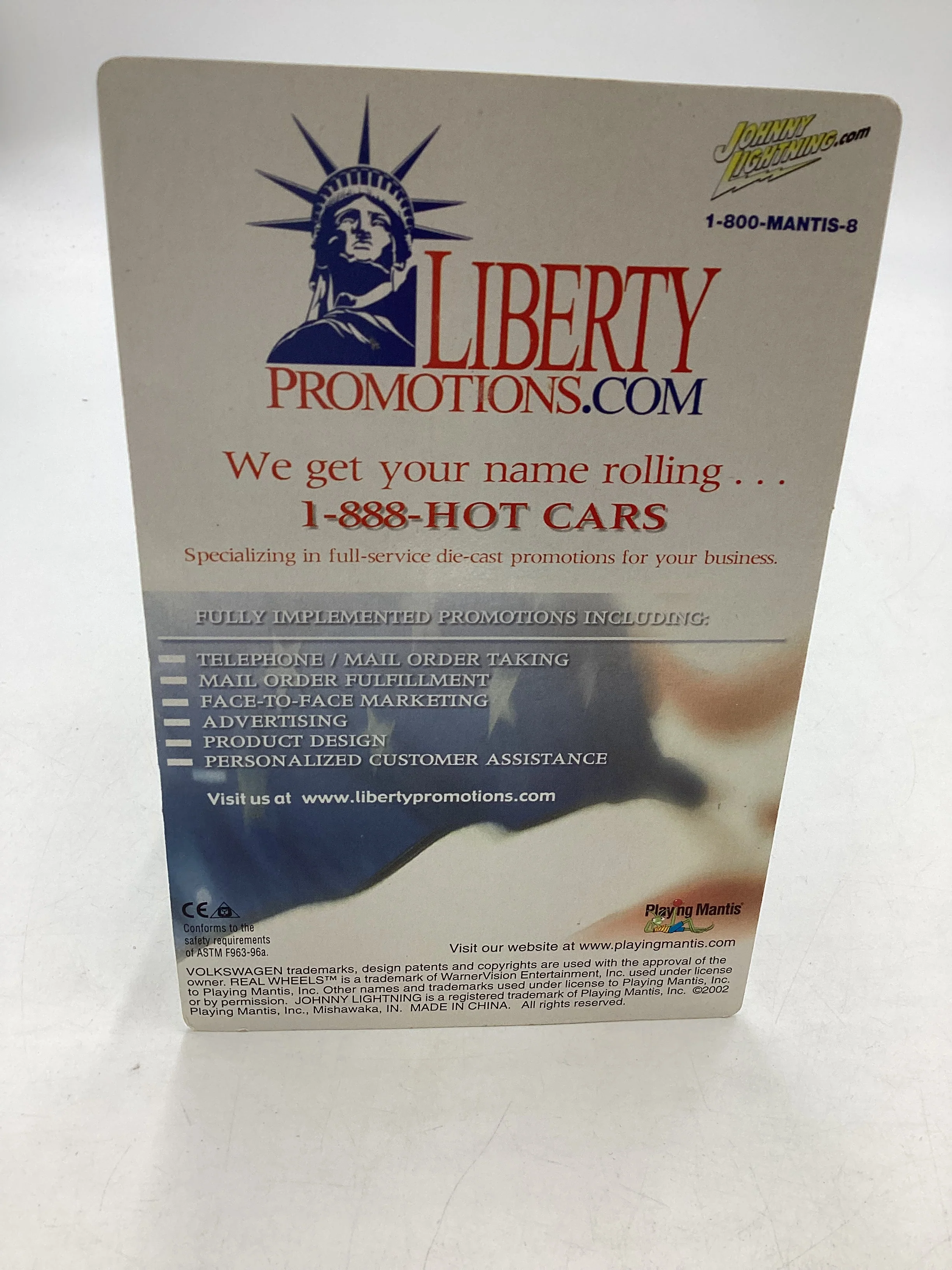 Johnny Lightning Liberty Promotion Edition No. 1 66 Volkswagen 23 Window Samba Bus with protector - Image 7