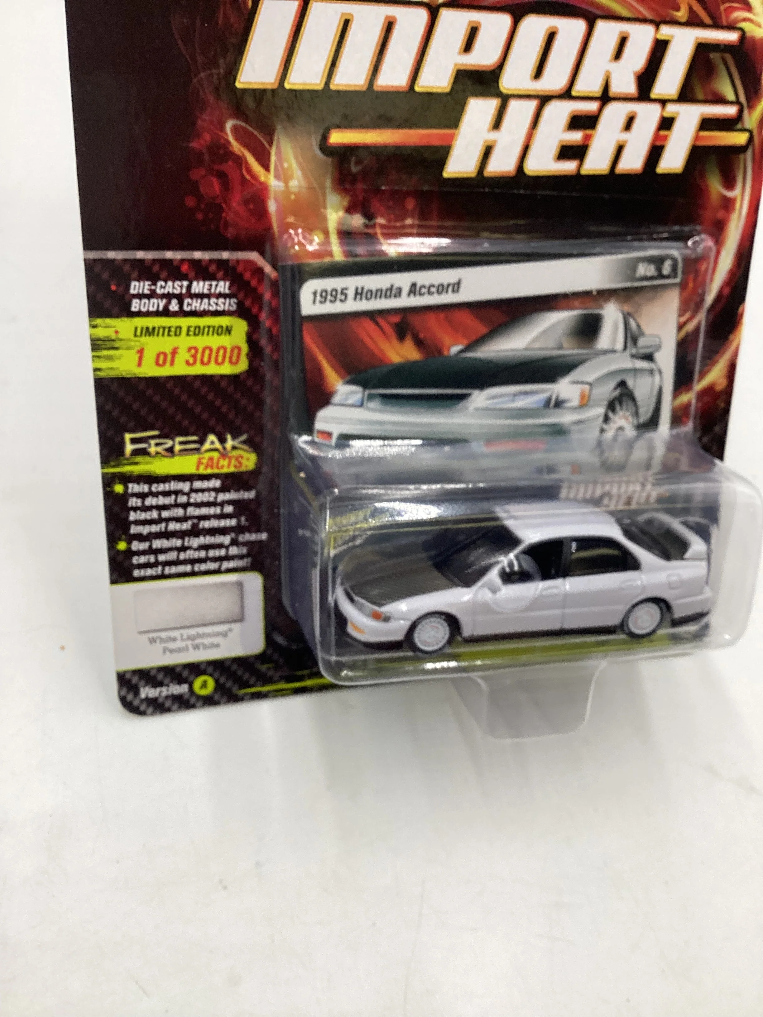 Johnny lightning Import heat #6 1995 Honda Accord White - Image 5