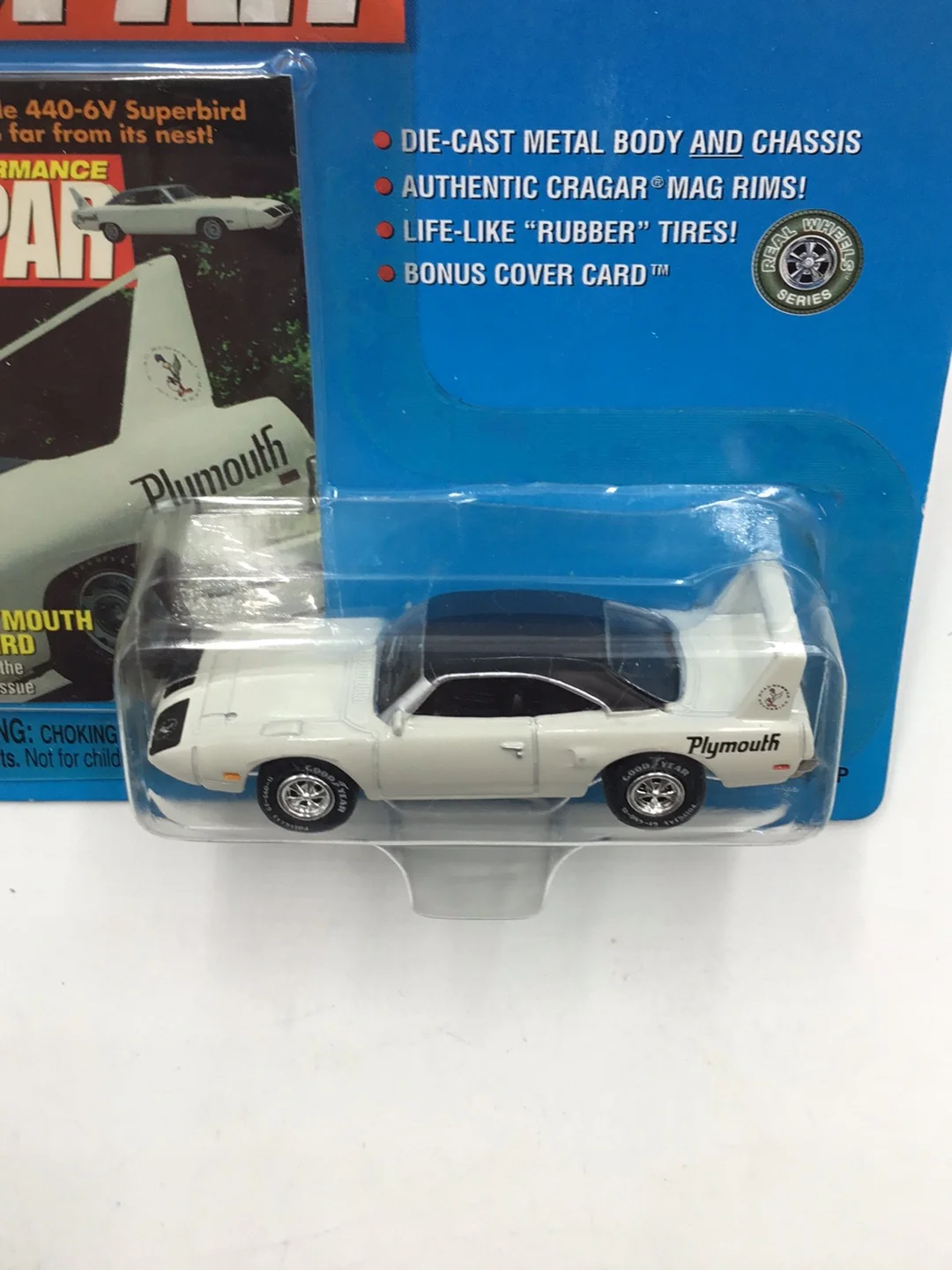 Johnny Lightning Mopar 1970 Plymouth Superbird - Image 5