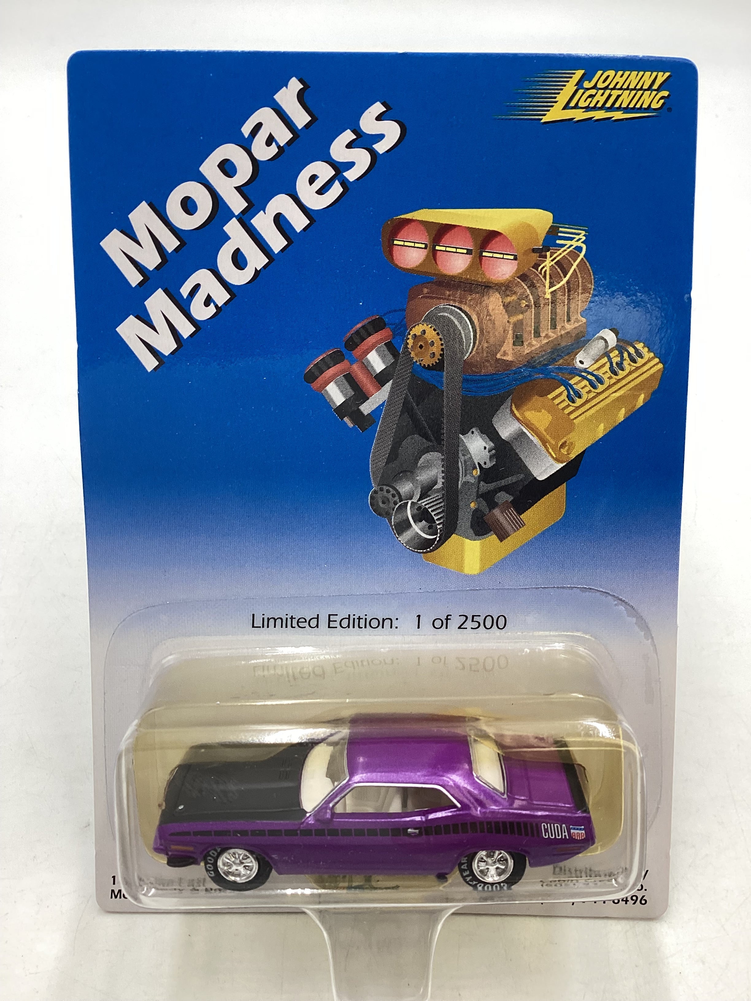 Johnny Lightning Mopar Madness 70 Cuda Purple 1/2500 190E - Image 2