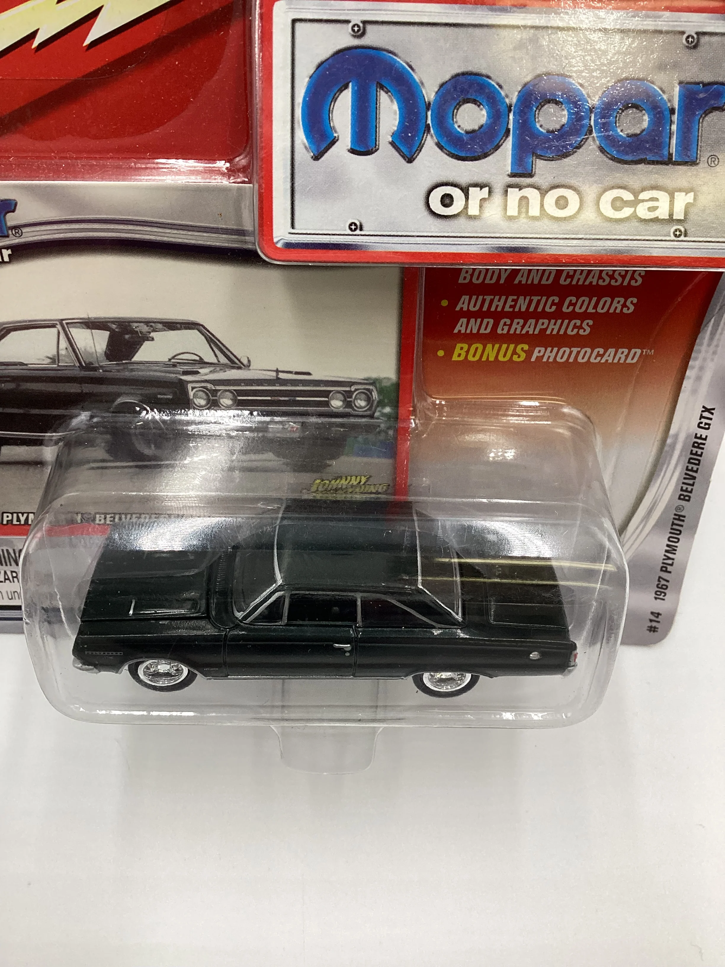Johnny Lightning Mopar or No Car 1967 Plymouth Belvedere GTX White Lightning CHASE - Image 6