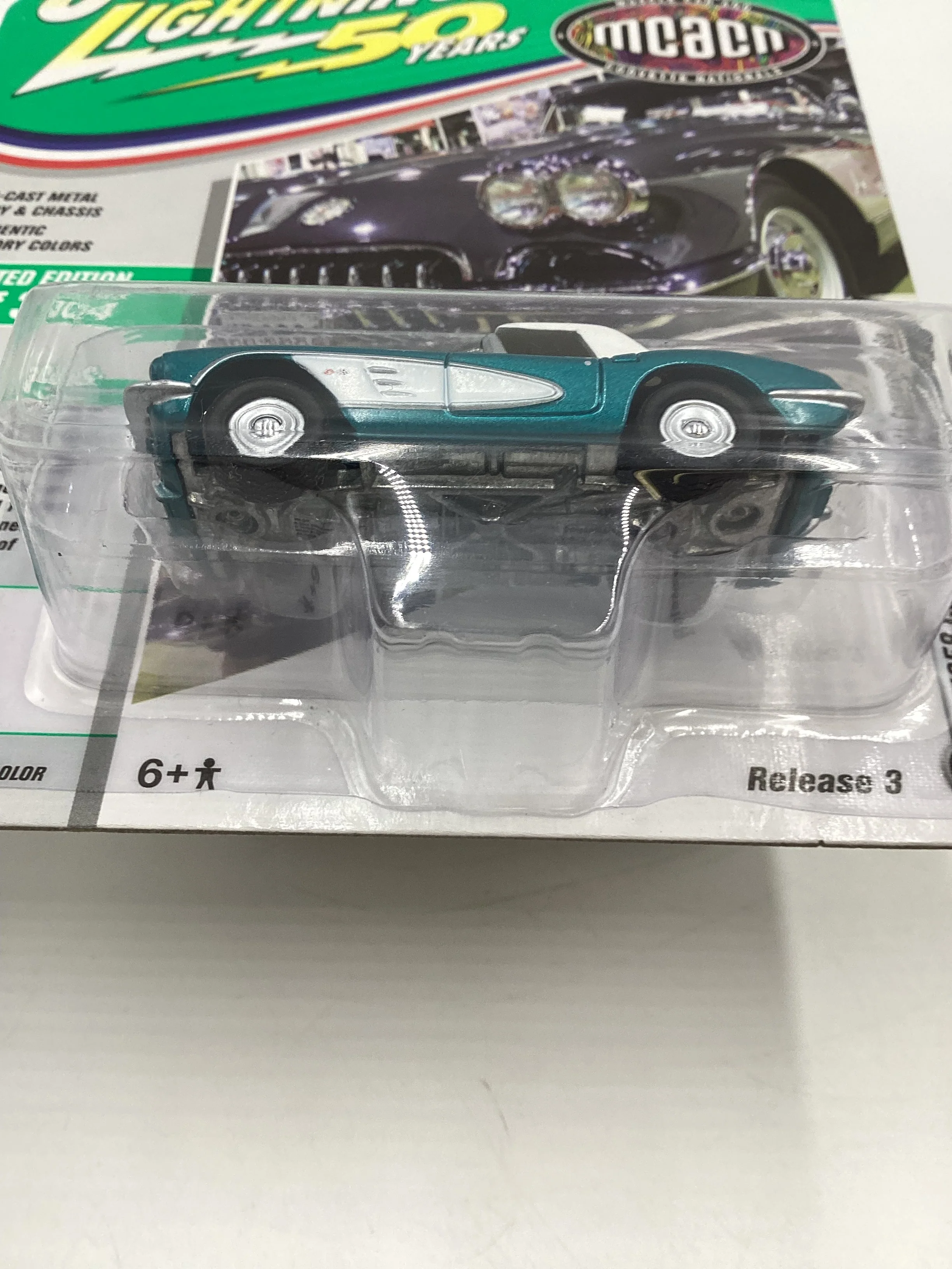 Johnny Lightning Muscle Cars USA MCACN Release Version 3 1958 Chevy Corvette Convertible Turquoise 185B - Image 7