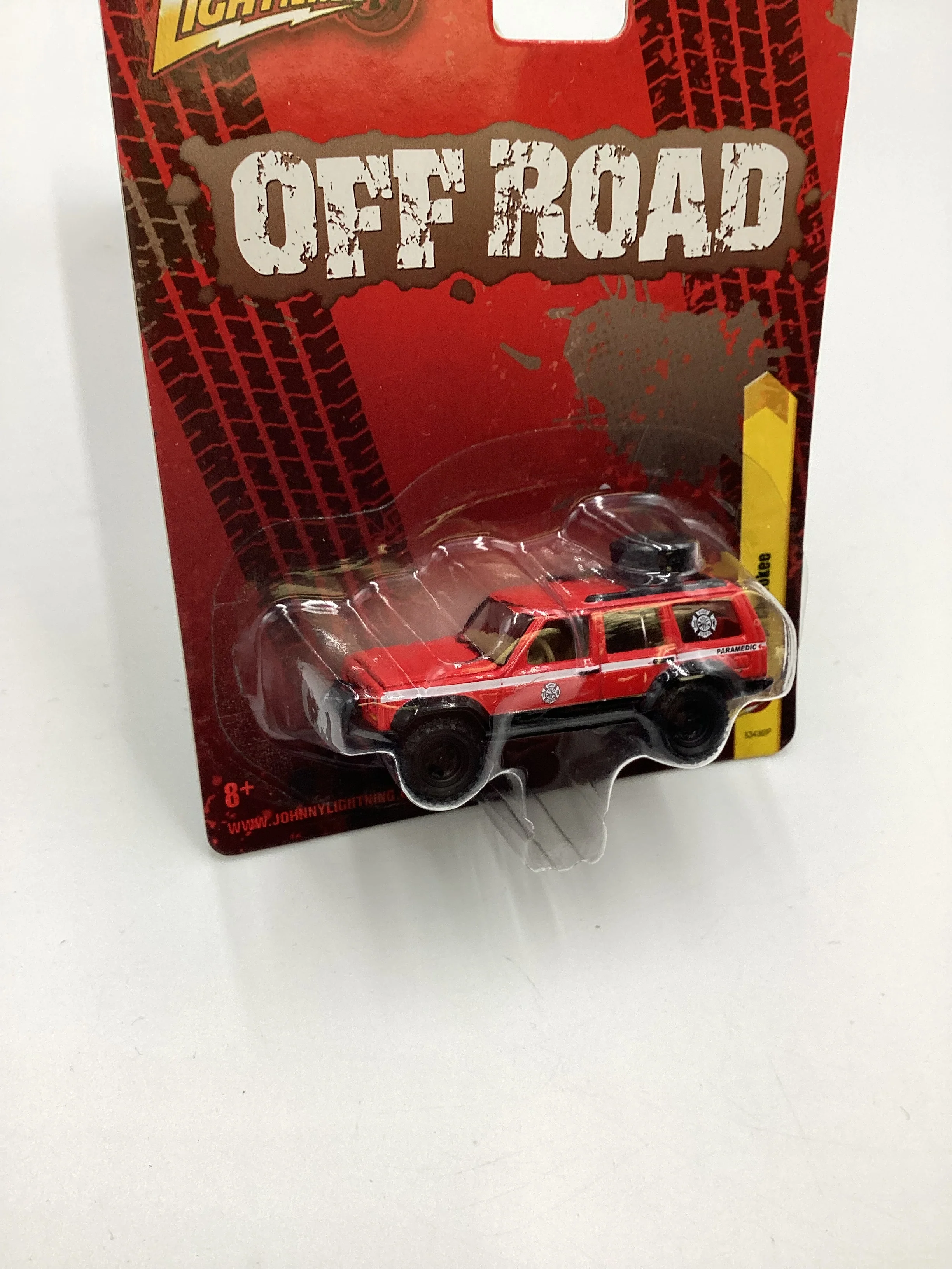 Johnny lightning Off Road #27 Jeep Cherokee XJ Paramedic Red HTF W/ protector - Image 5