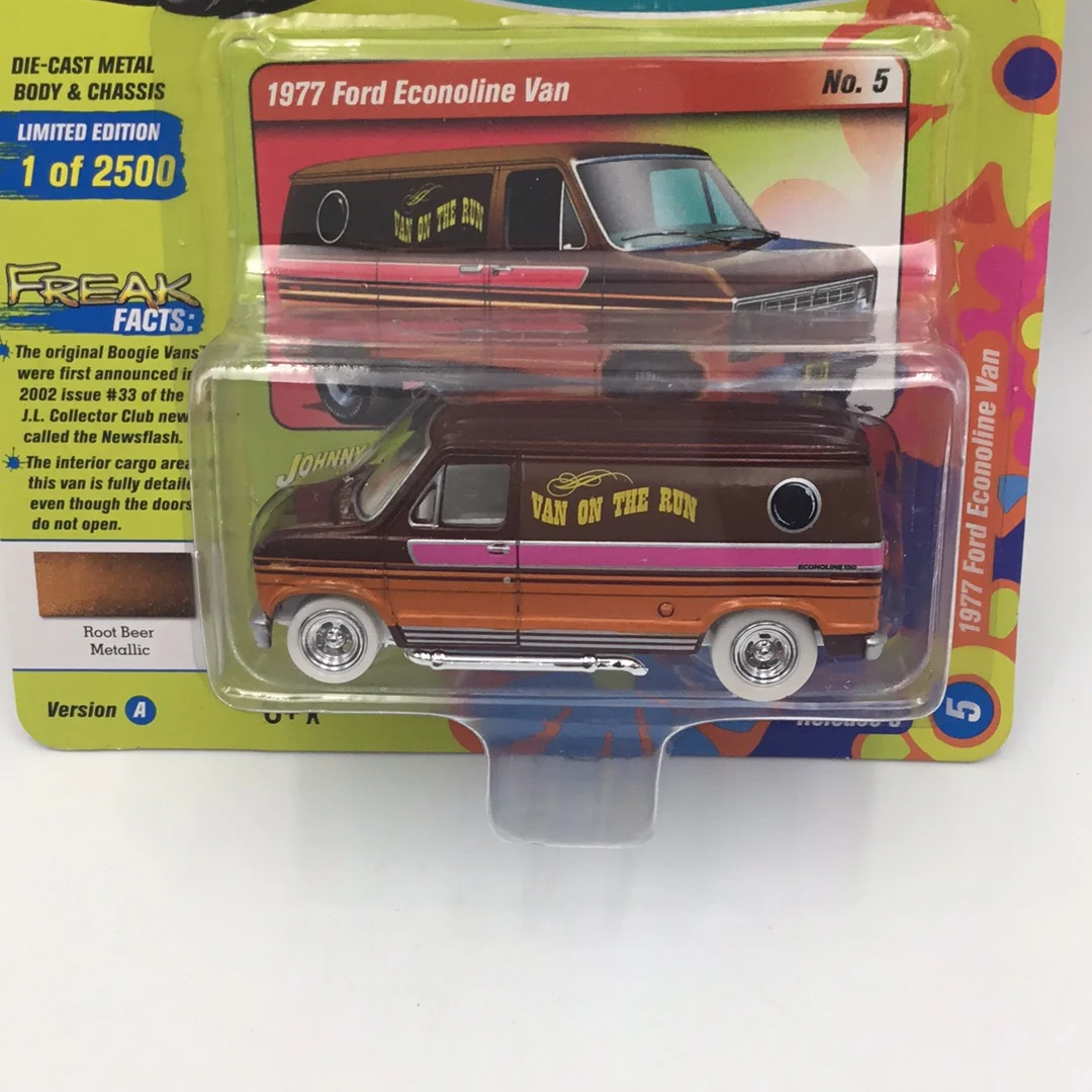 Johnny lightning Street freaks Boogie Vans 1977 Ford Econoline Van White Lightning version A - Image 2