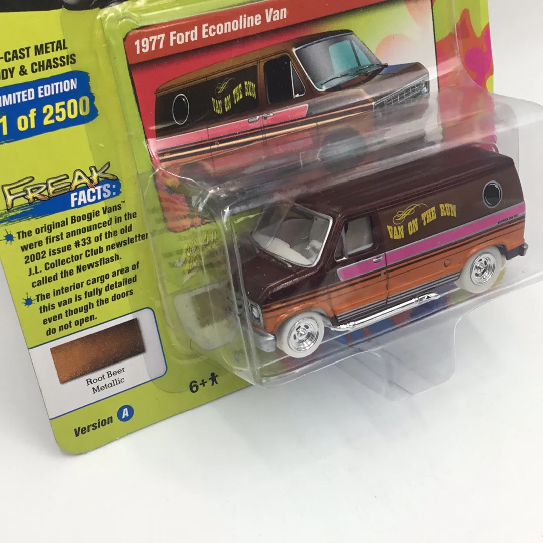 Johnny lightning Street freaks Boogie Vans 1977 Ford Econoline Van White Lightning version A - Image 3