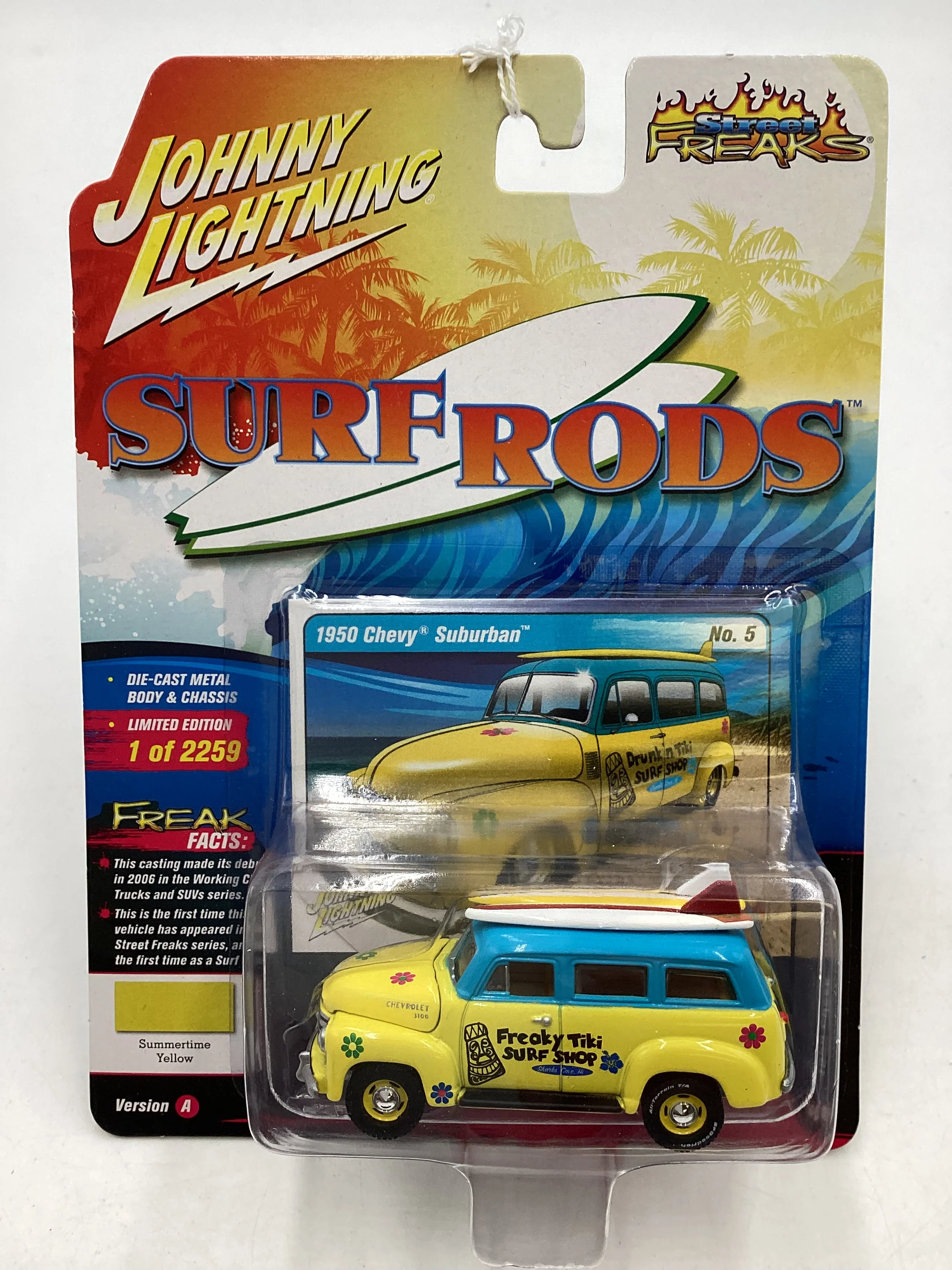 Johnny lightning Street Freaks Surf Rods 1950 Chevy Suburban 277B - Image 2