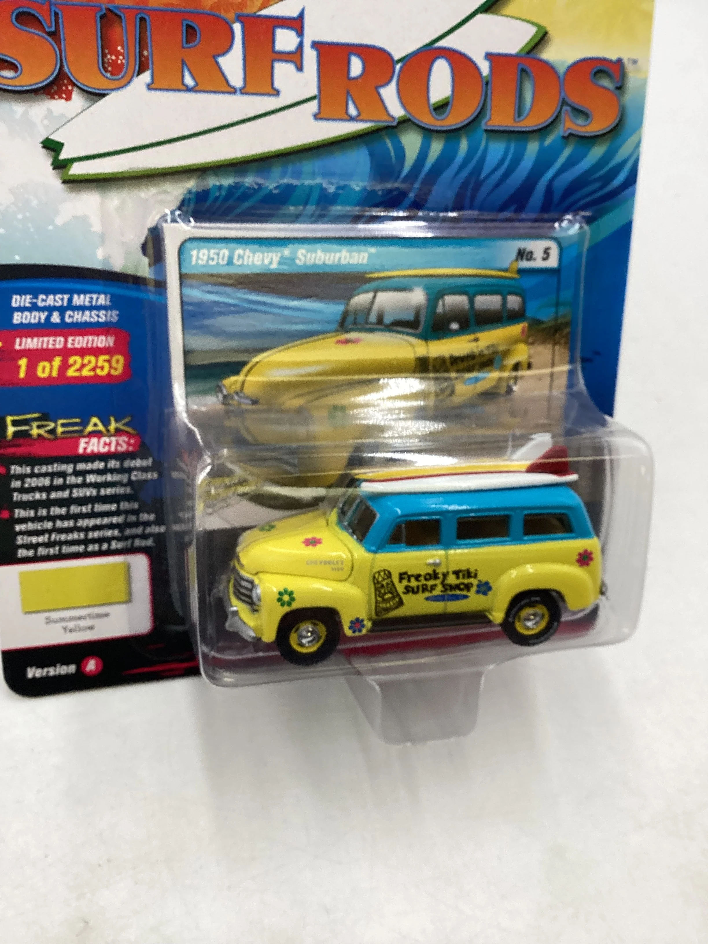 Johnny lightning Street Freaks Surf Rods 1950 Chevy Suburban 277B - Image 5