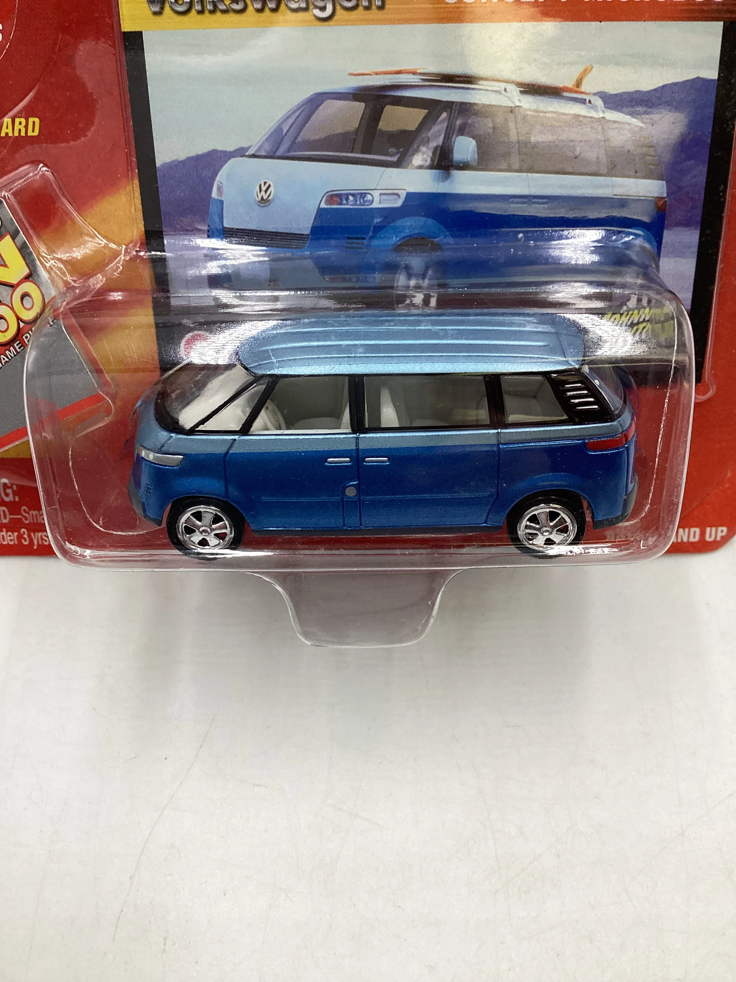 Johnny Lightning Volkswagen Microbus Concept Blue 220G - Image 3