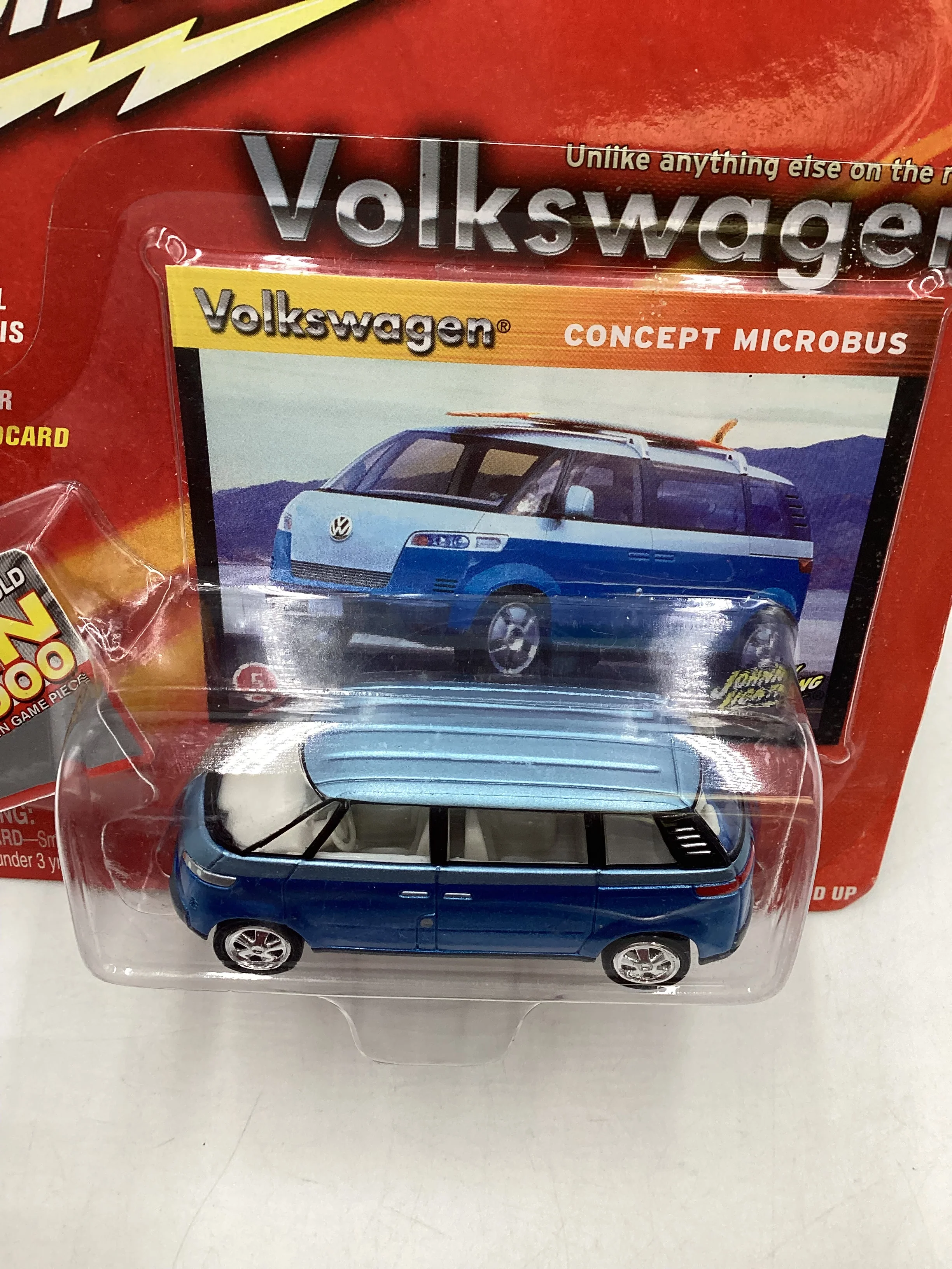 Johnny Lightning Volkswagen Microbus Concept Blue 220G - Image 6