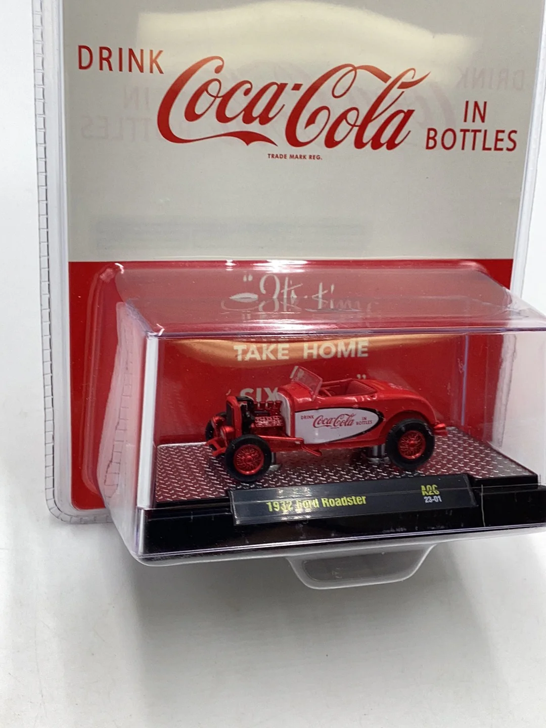 M2 Coca Cola Chase 1/750 1932 Ford Roadster A26 - Image 4