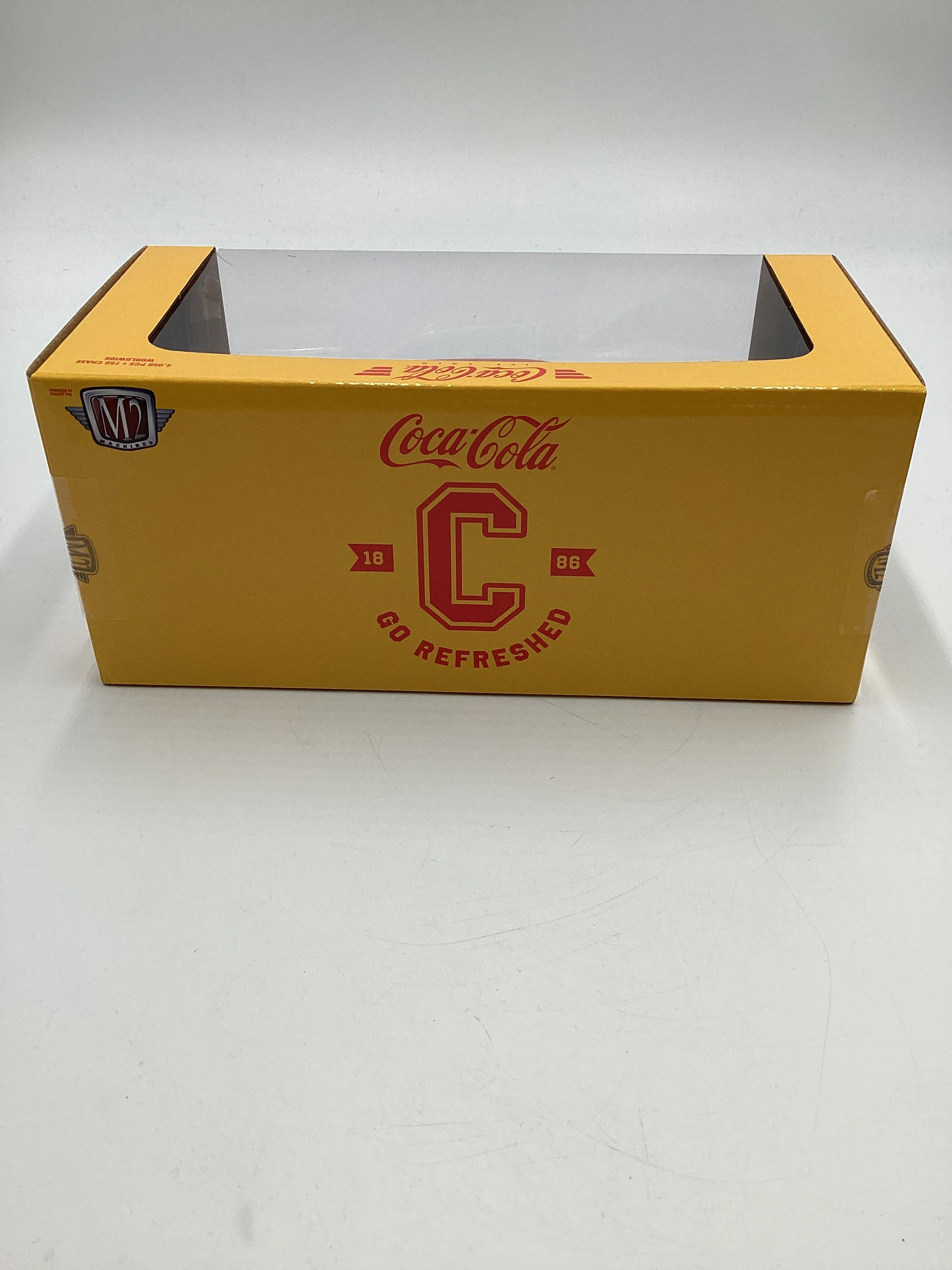 M2 Machines 1/24 Walmart Exclusive Coca Cola 1957 Chevrolet Bel Air Hardtop Yellow WMTS01 CHASE - Image 9