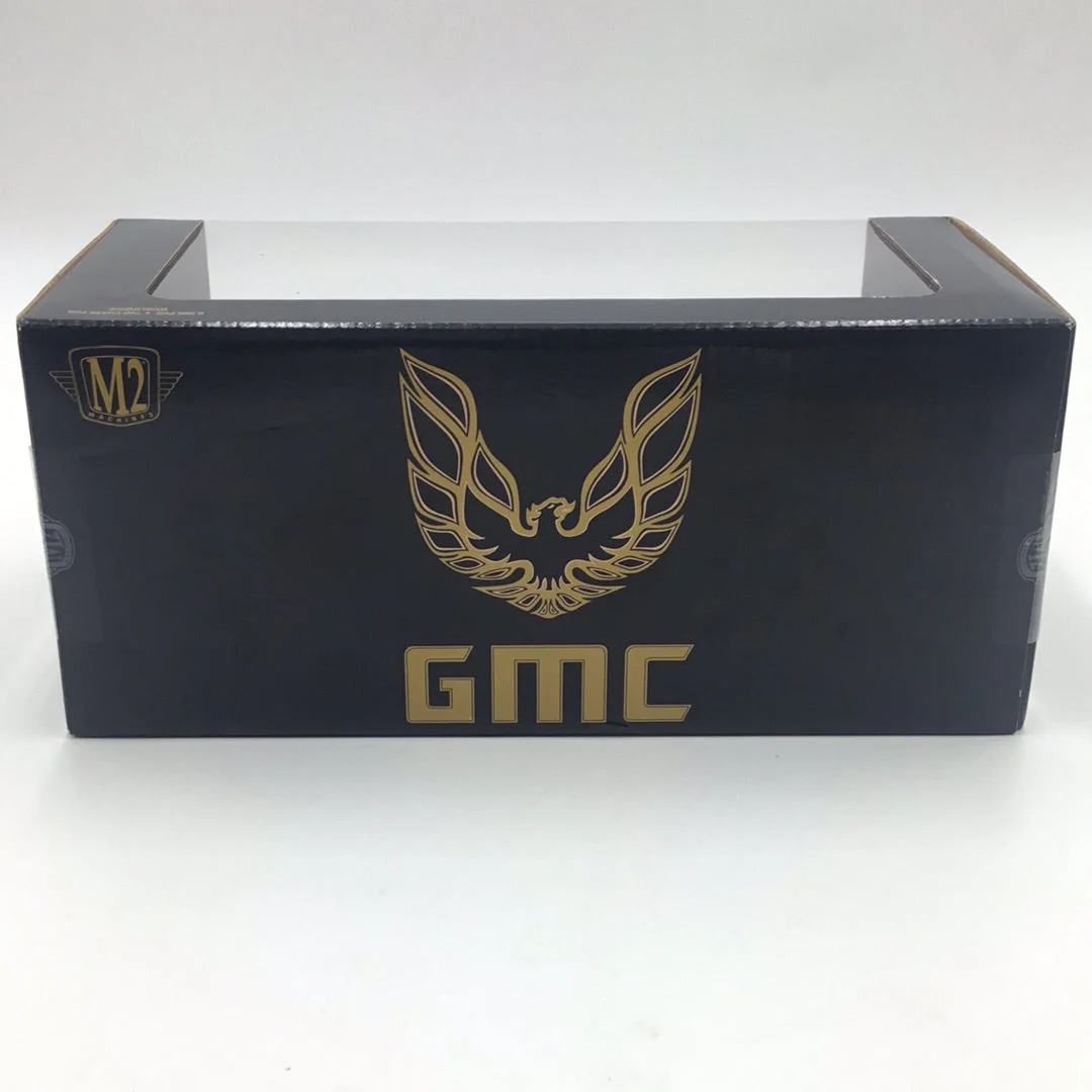 M2 Machines 1/24 1976 GMC Sierra Grand 15 Custom R108 Chase - Image 9