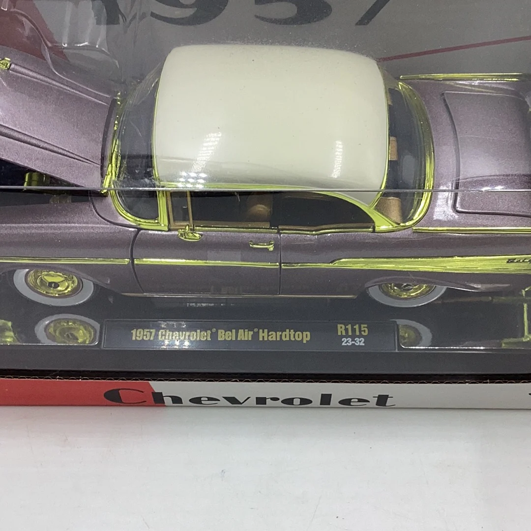 M2 Machines 1/24 Chase 1/750 1957 Chevy Bel Air Hardtop R115 - Image 3