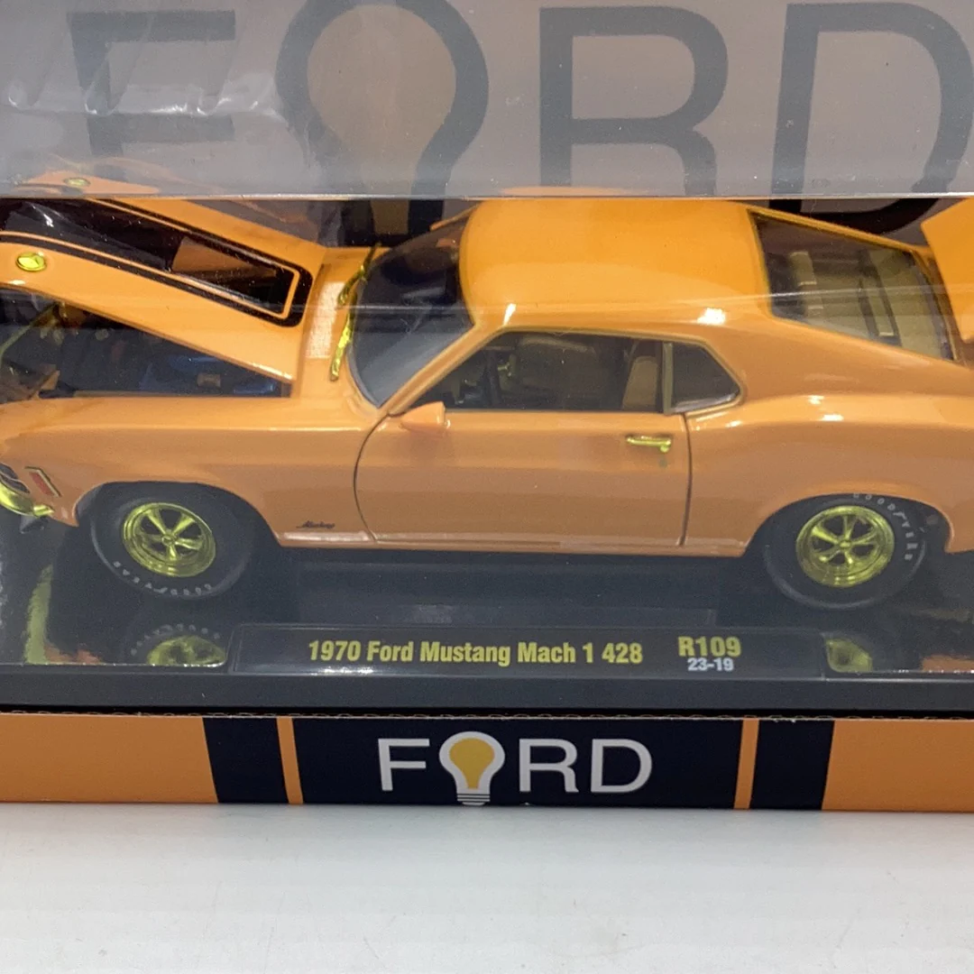 M2 Machines 1/24 chase 1970 Ford Mustang Mach 1 428 R109 - Image 2