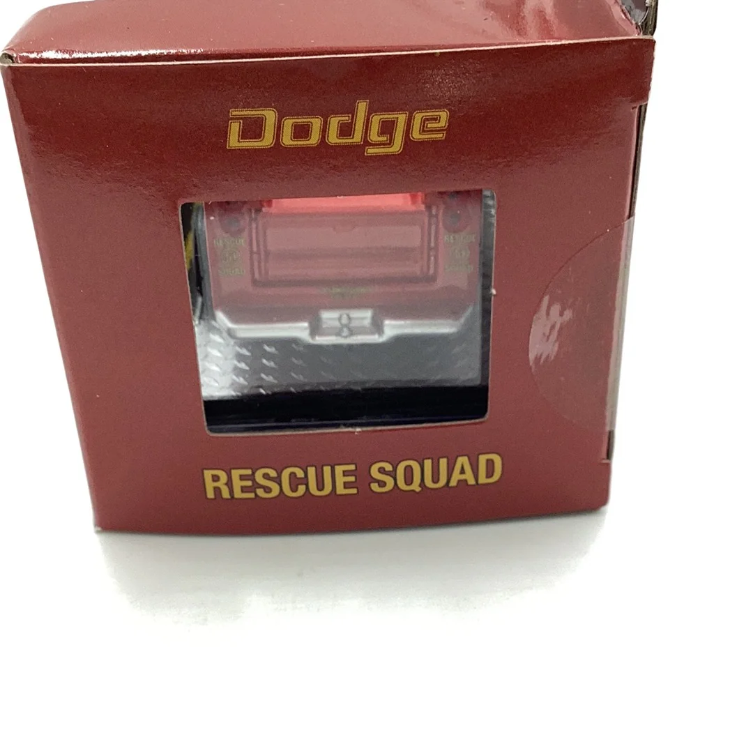 M2 MACHINES 1/64 1972 Dodge D-300 Service Red Walmart Exclusive WMTS18 - Image 6