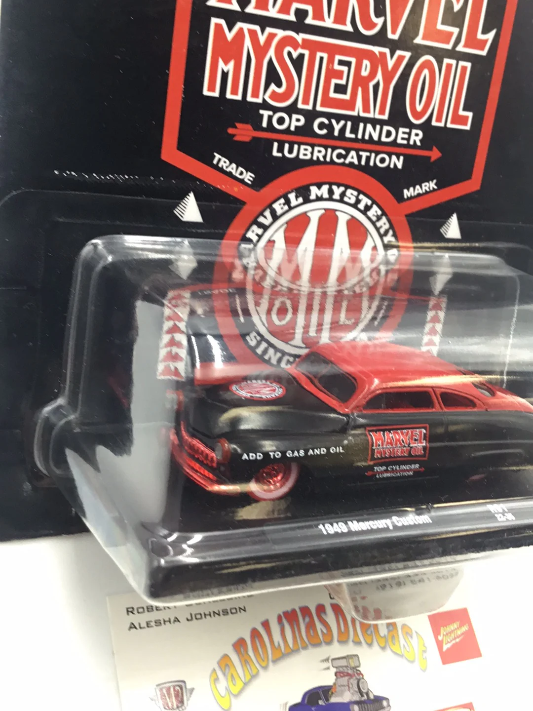 M2 Machines 1949 Mercury Custom R91 Marvel Mystery Oil Chase - Image 3