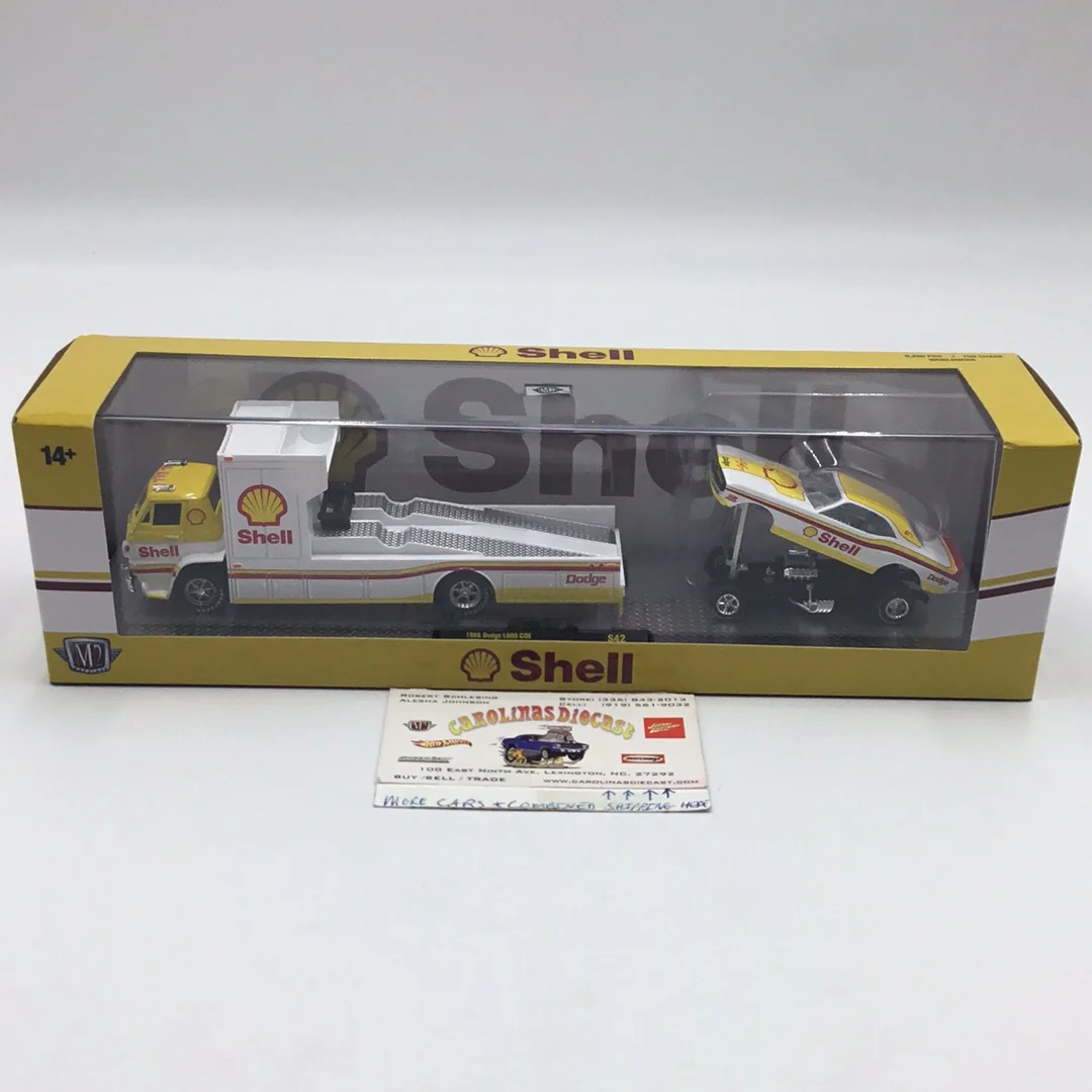 M2 Machines Shell Hauler 1966 Dodge L600 COE & 1971 Dodge Challenger Funny Car S42