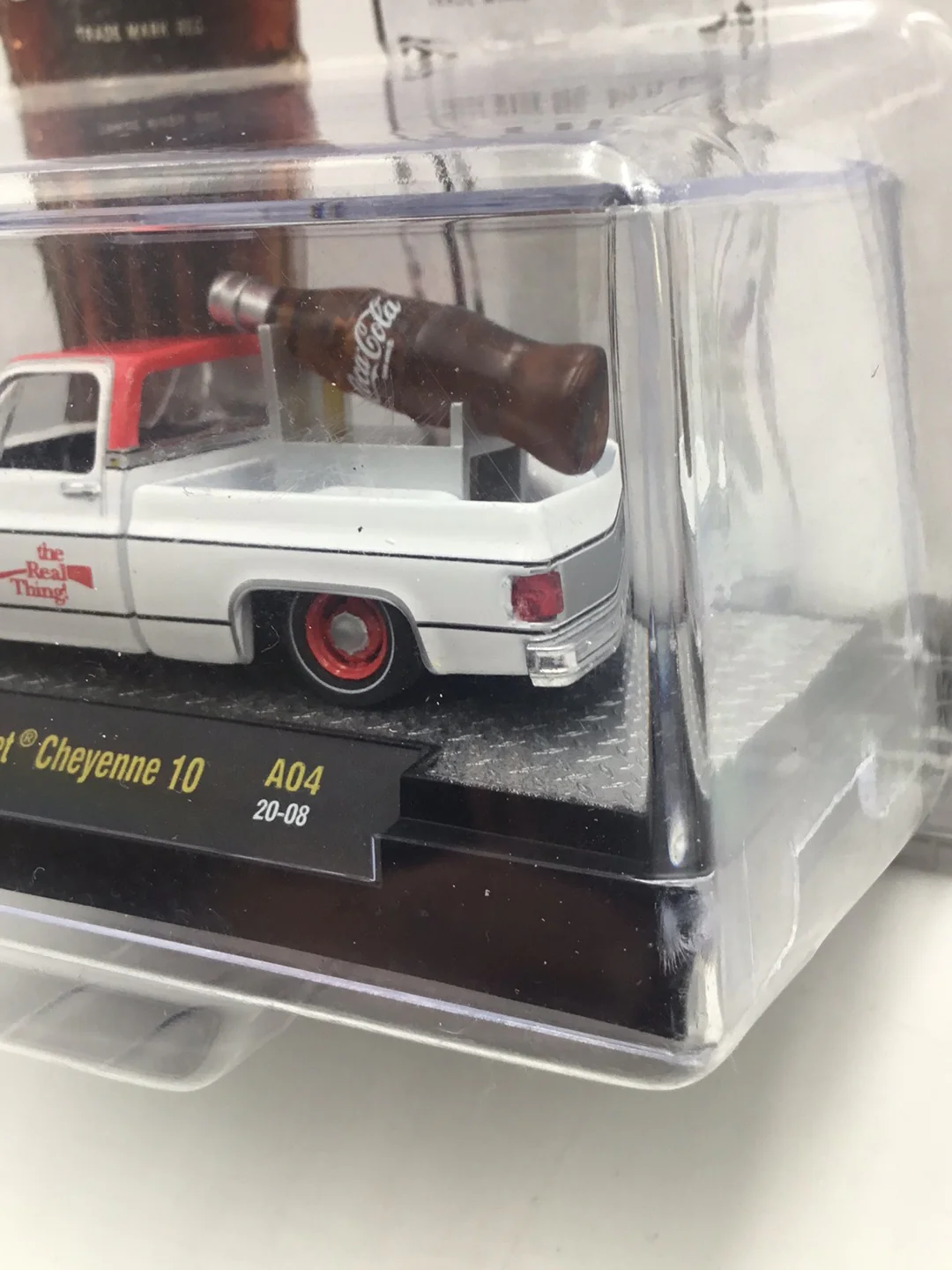 M2 Machines 1973 Chevrolet Cheyenne A04 Coca Cola - Image 4