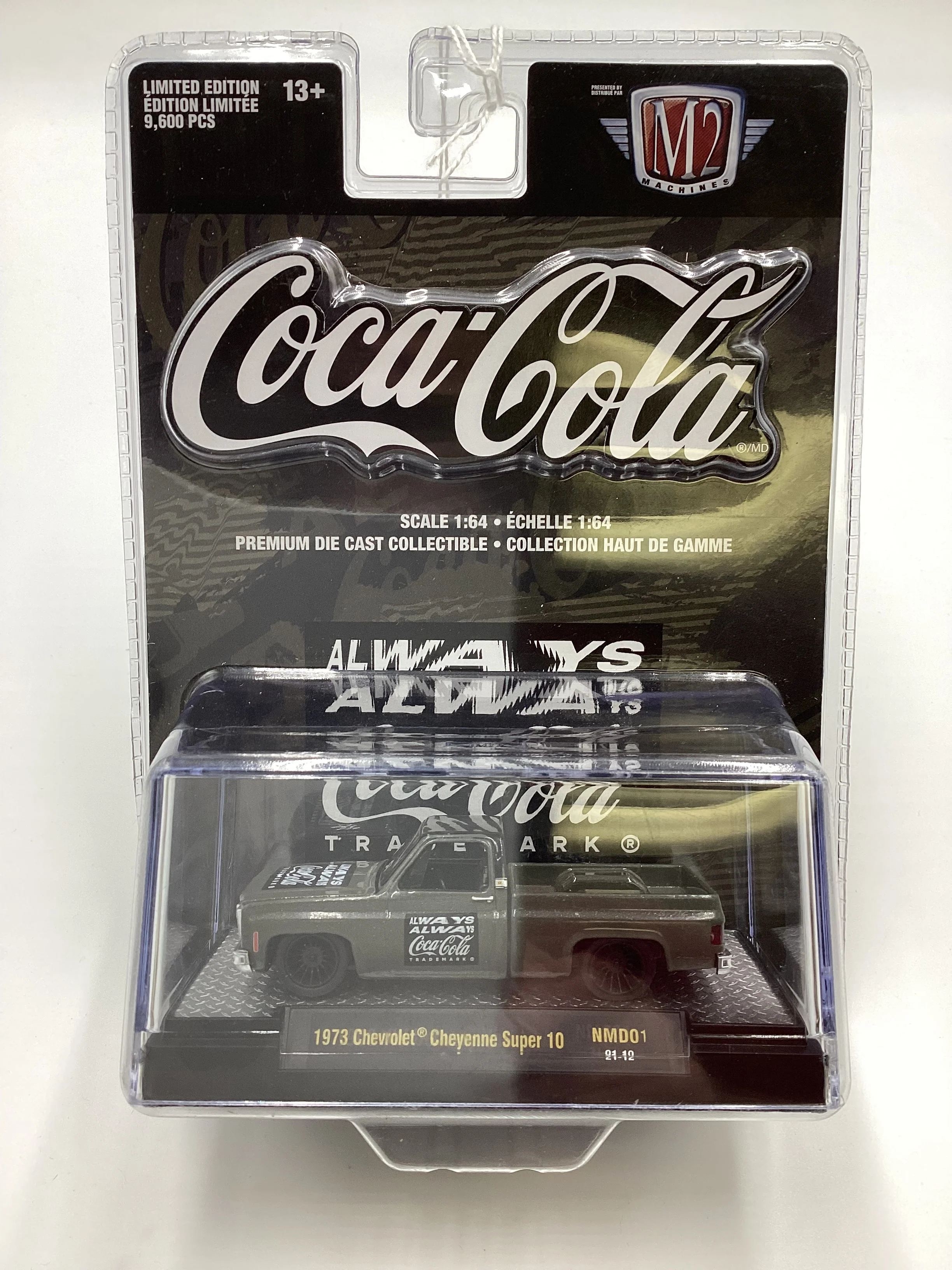 M2 Machines 1973 Chevrolet Cheyenne Coca Cola NMD01 197C - Image 2