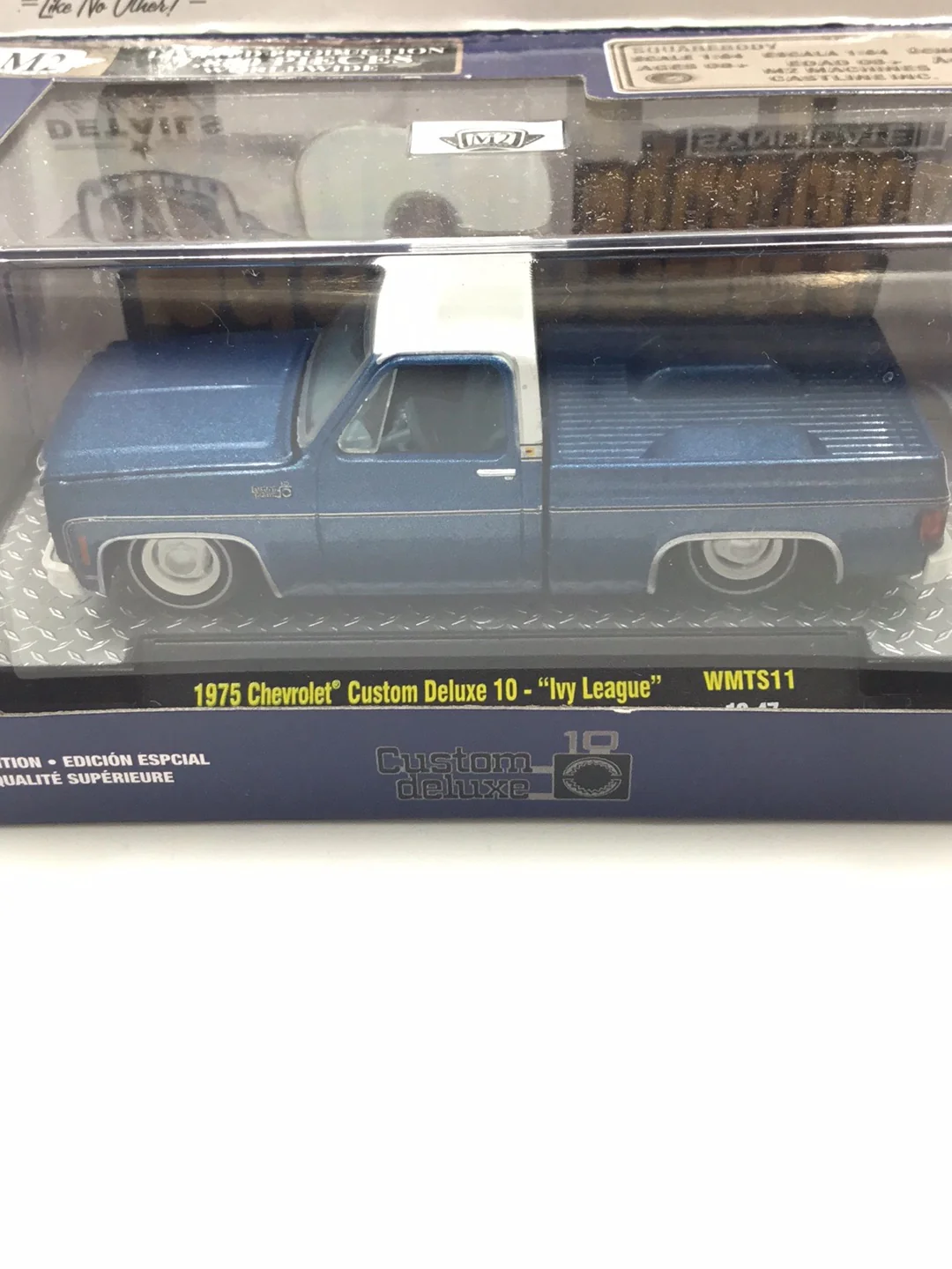M2 Machines 1975 Chevrolet Custom Deluxe 10 Ivy League WMTS11 - Image 2