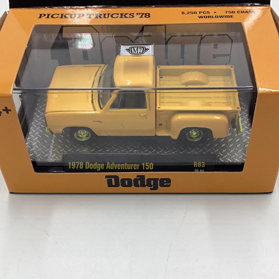 M2 Machines Chase 1978 Dodge Adventurer 150 R83 - Image 2