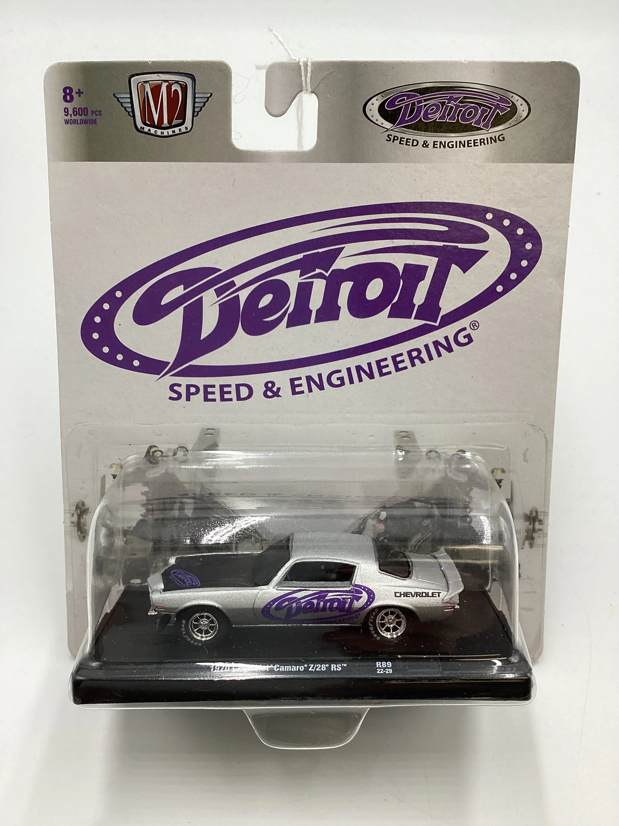 M2 Machines Auto Driver Detroit 1970 Chevrolet Camaro Z/28 RS Silver R89 192C - Image 2