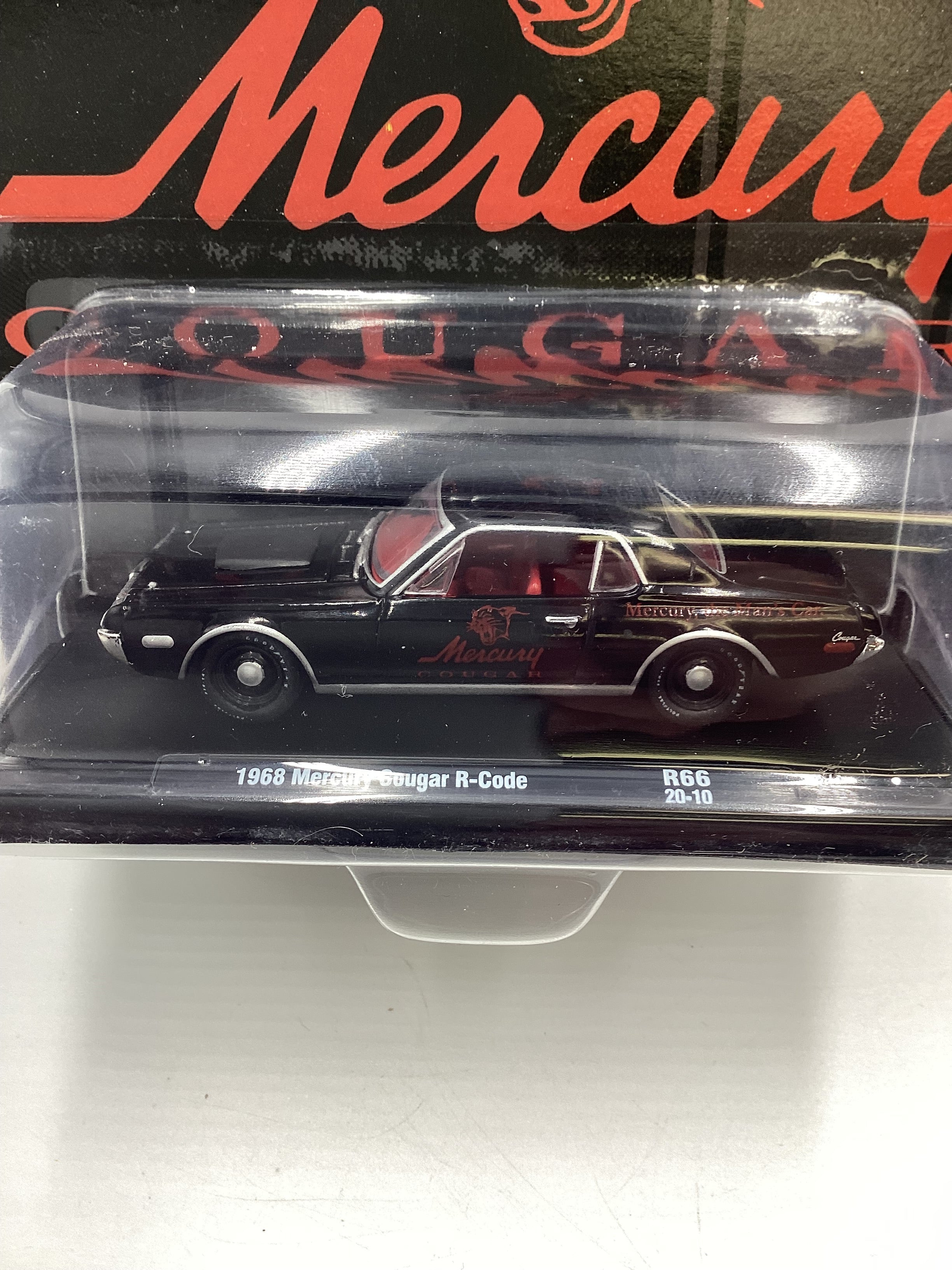 M2 Machines Auto Drivers 1966 Mercury Cougar R-Code Black R66 193B - Image 3
