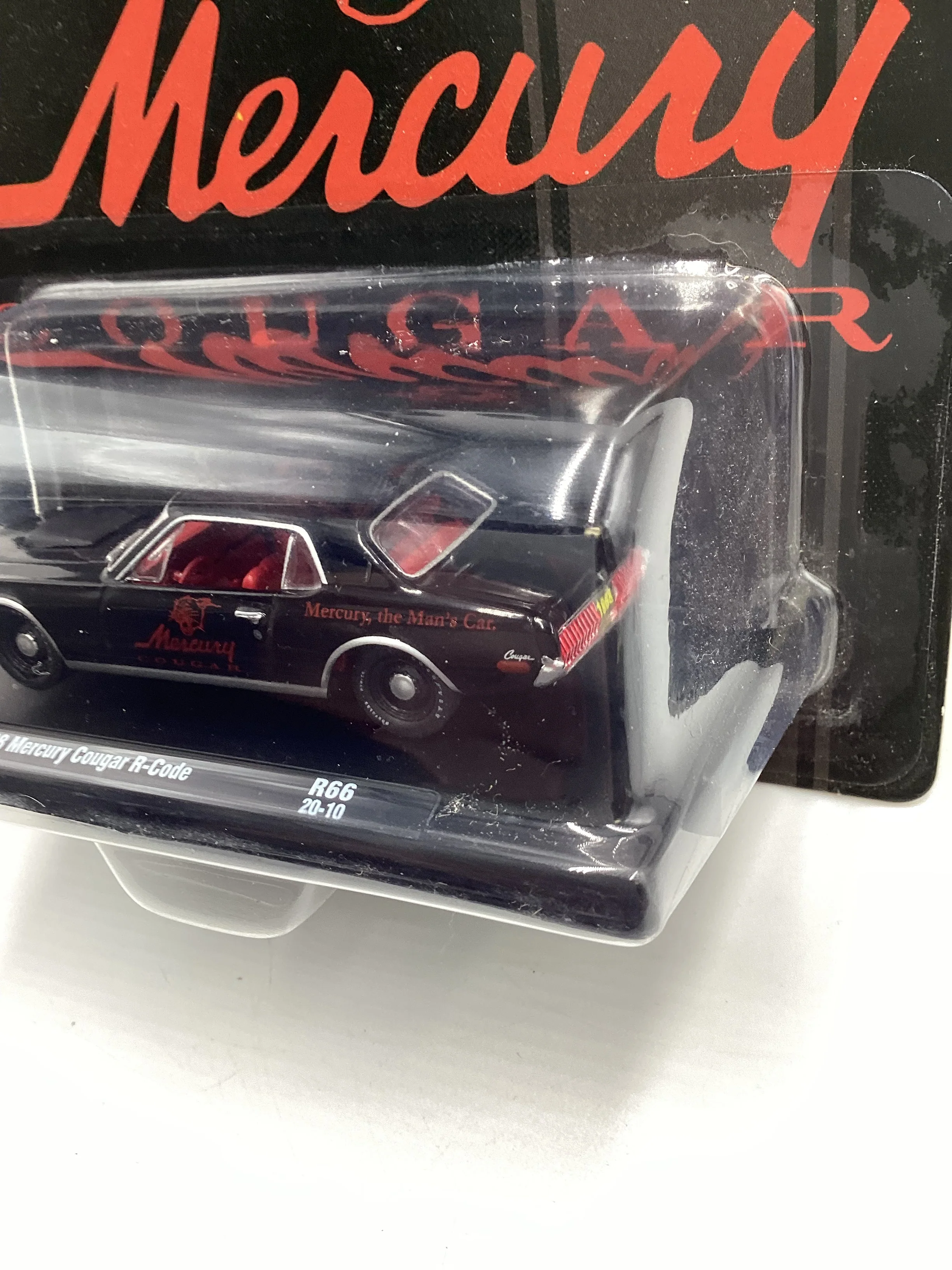 M2 Machines Auto Drivers 1966 Mercury Cougar R-Code Black R66 193B - Image 4