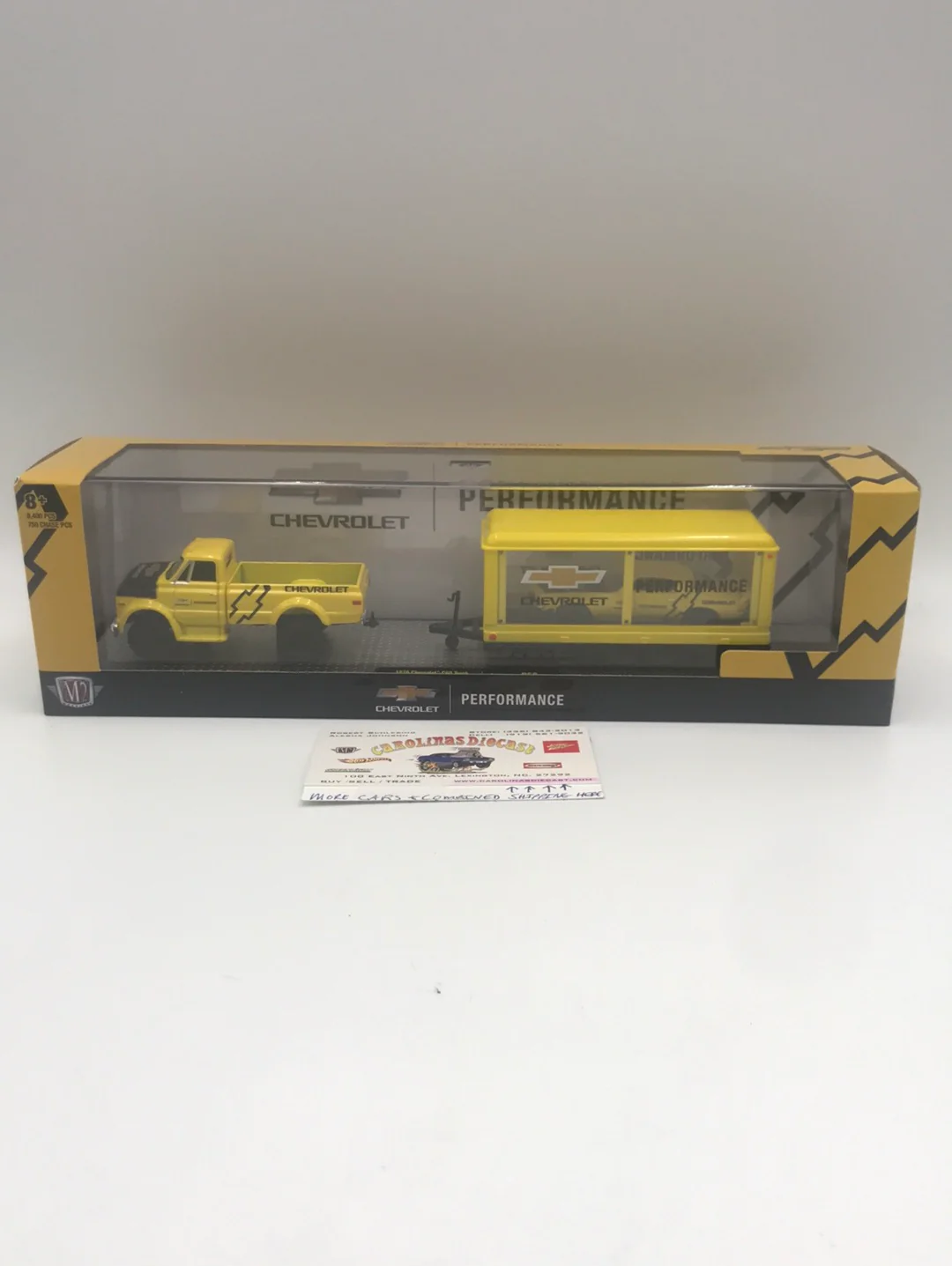 M2 Machines auto haulers 1970 Chevrolet C60 & 1970 Chevrolet Camaro Z28 RS R58