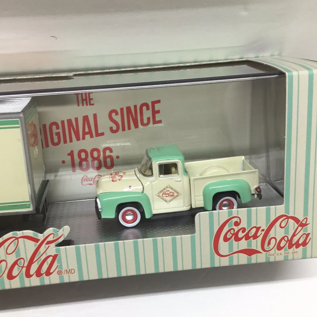 M2 Machines auto haulers Coca Cola 1956 Ford COE truck & 1956 F100 truck - Image 3