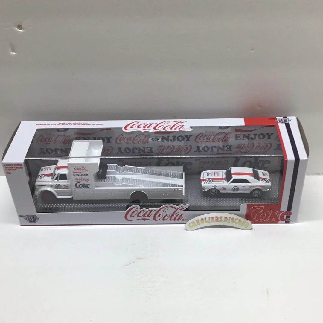 M2 Machines auto haulers Coca Cola 1968 Chevrolet C60 truck 1968 Chevrolet Camaro Z 28 TW10
