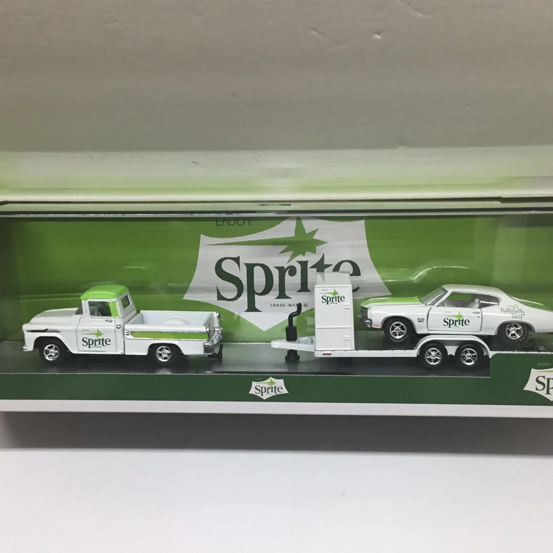 M2 Machines auto haulers Sprite 1958 Chevrolet Cameo Truck & 1970 Chevrolet Chevelle SS 454 TW13 - Image 4