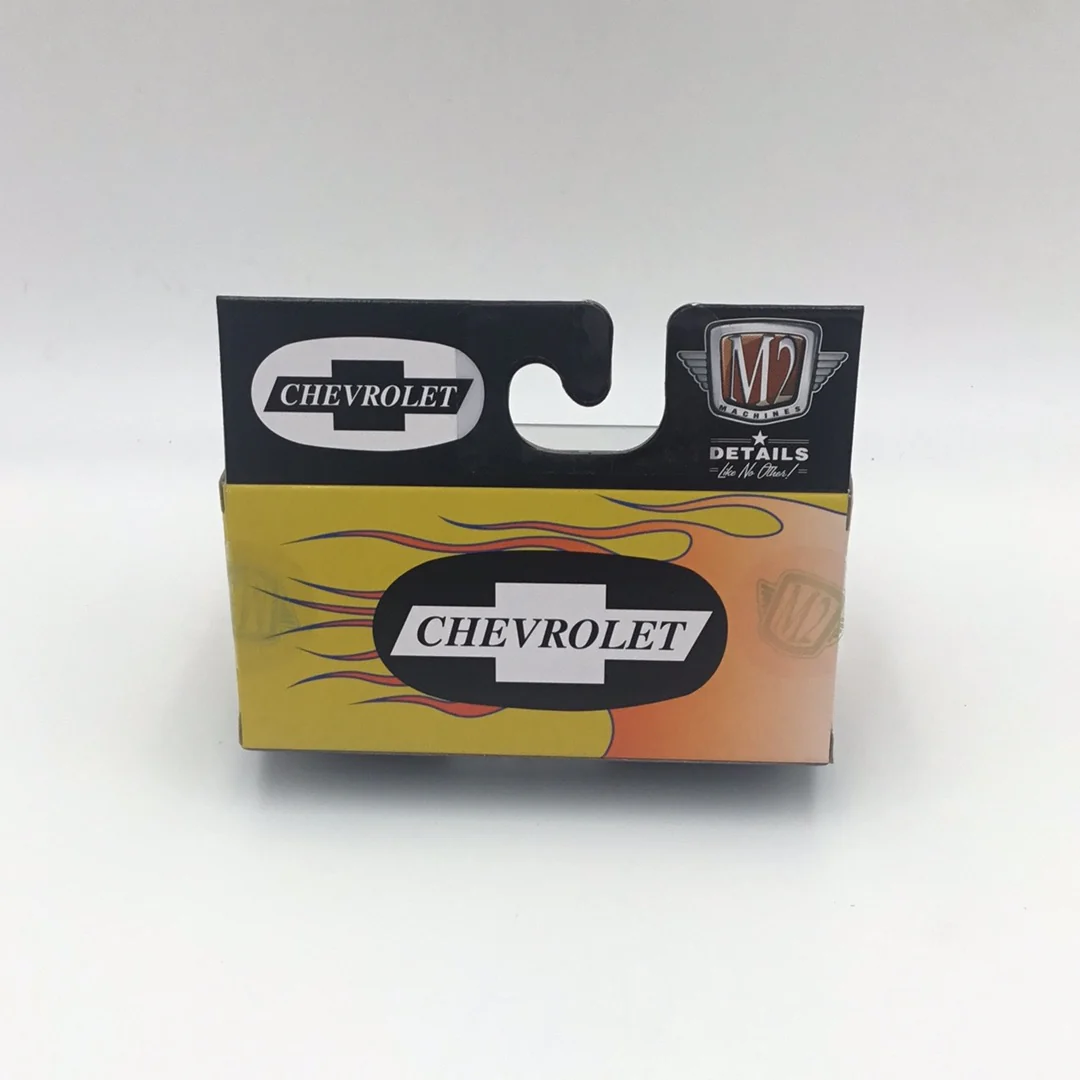 M2 Machines auto-shows 1957 Chevrolet 150 handyman station wagon R59 - Image 3