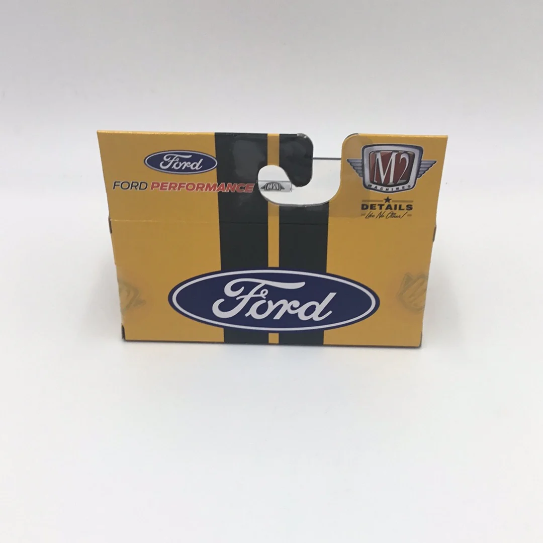 M2 Machines auto-shows 1988 Ford Mustang GT R59 - Image 3
