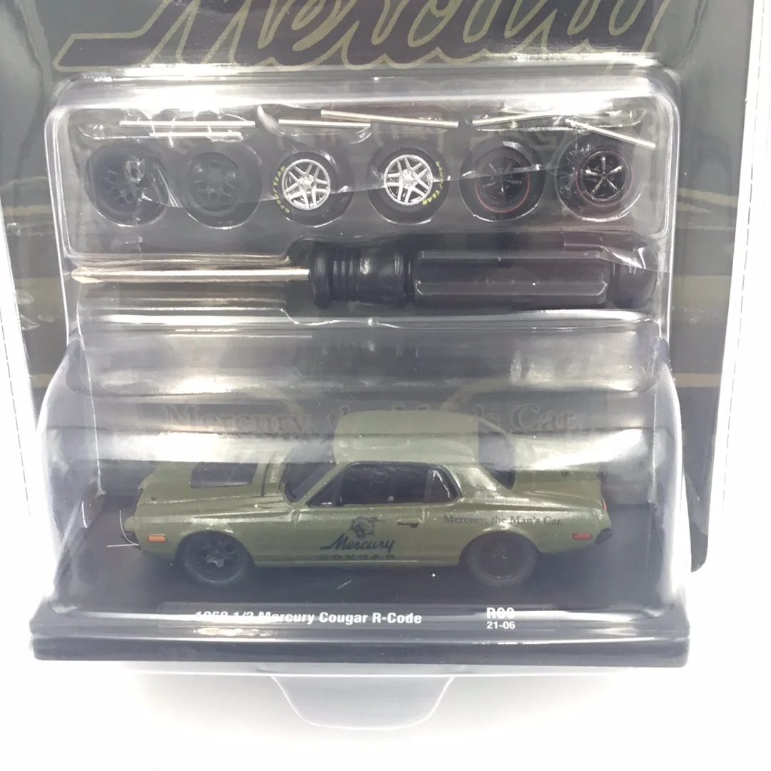 M2 Machines auto-wheels 1968 1/2 Mercury R-code R09 190C - Image 2