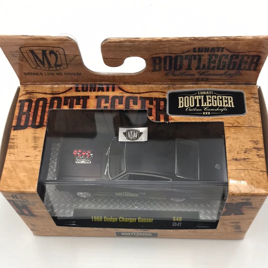 M2 Machines Bootlegger 1966 Dodge Charger Gasser S48 - Image 3