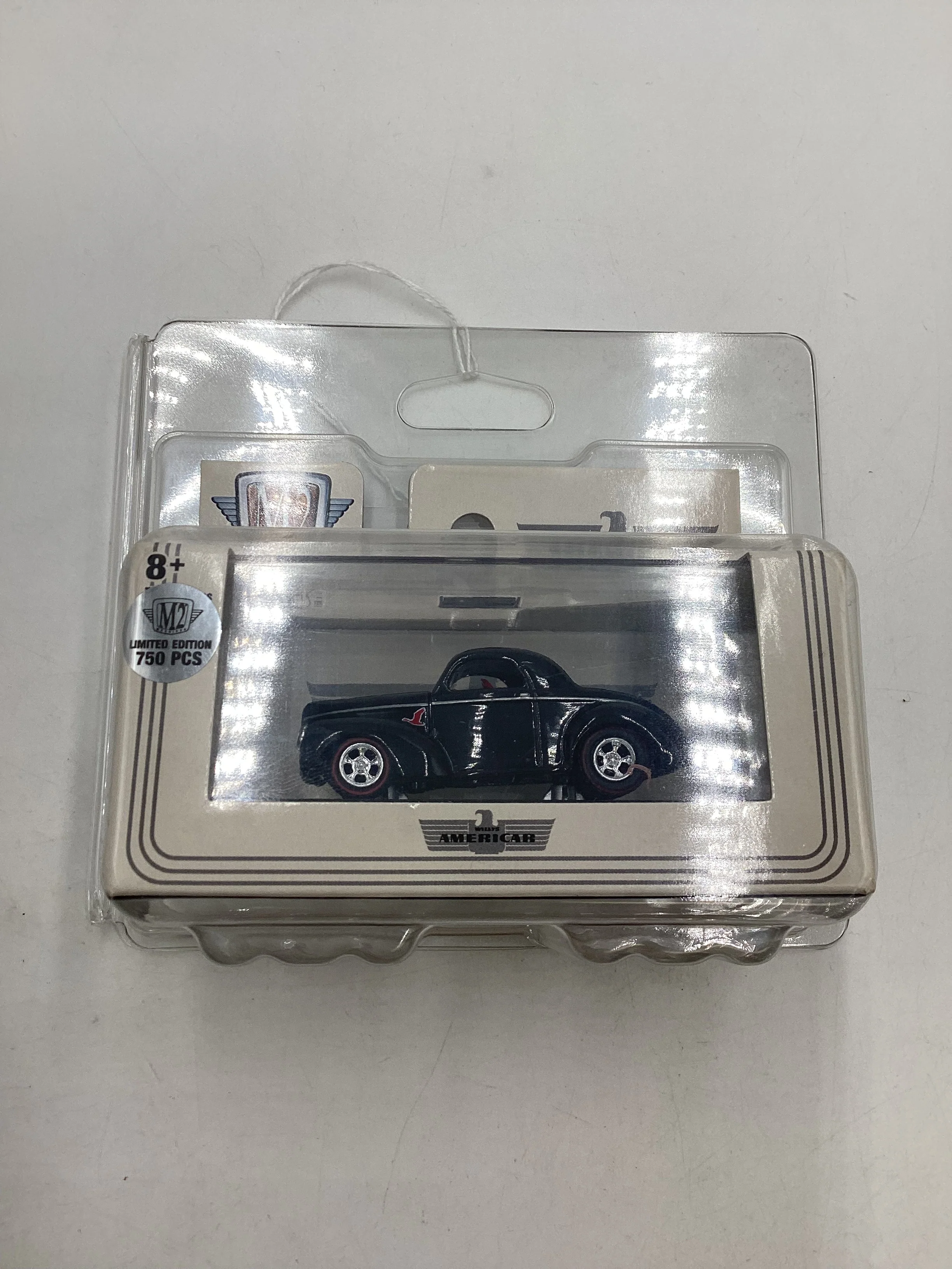 M2 Machines CHASE Willys Americar 1941 Willys Coupe Black R66 with protector - Image 8