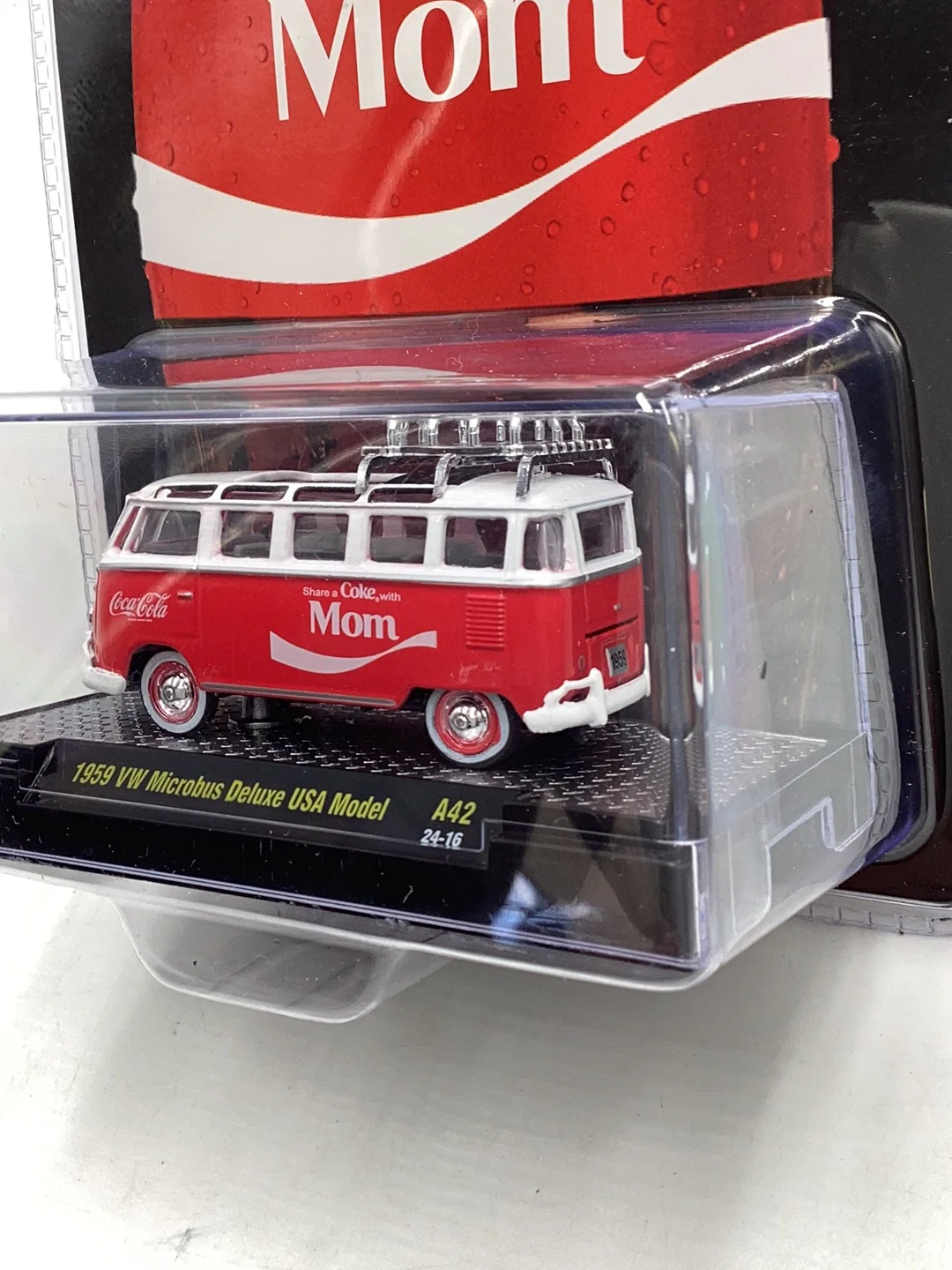 M2 Machines Coca Cola 1959 VW Microbus Deluxe USA Model A42 - Image 5
