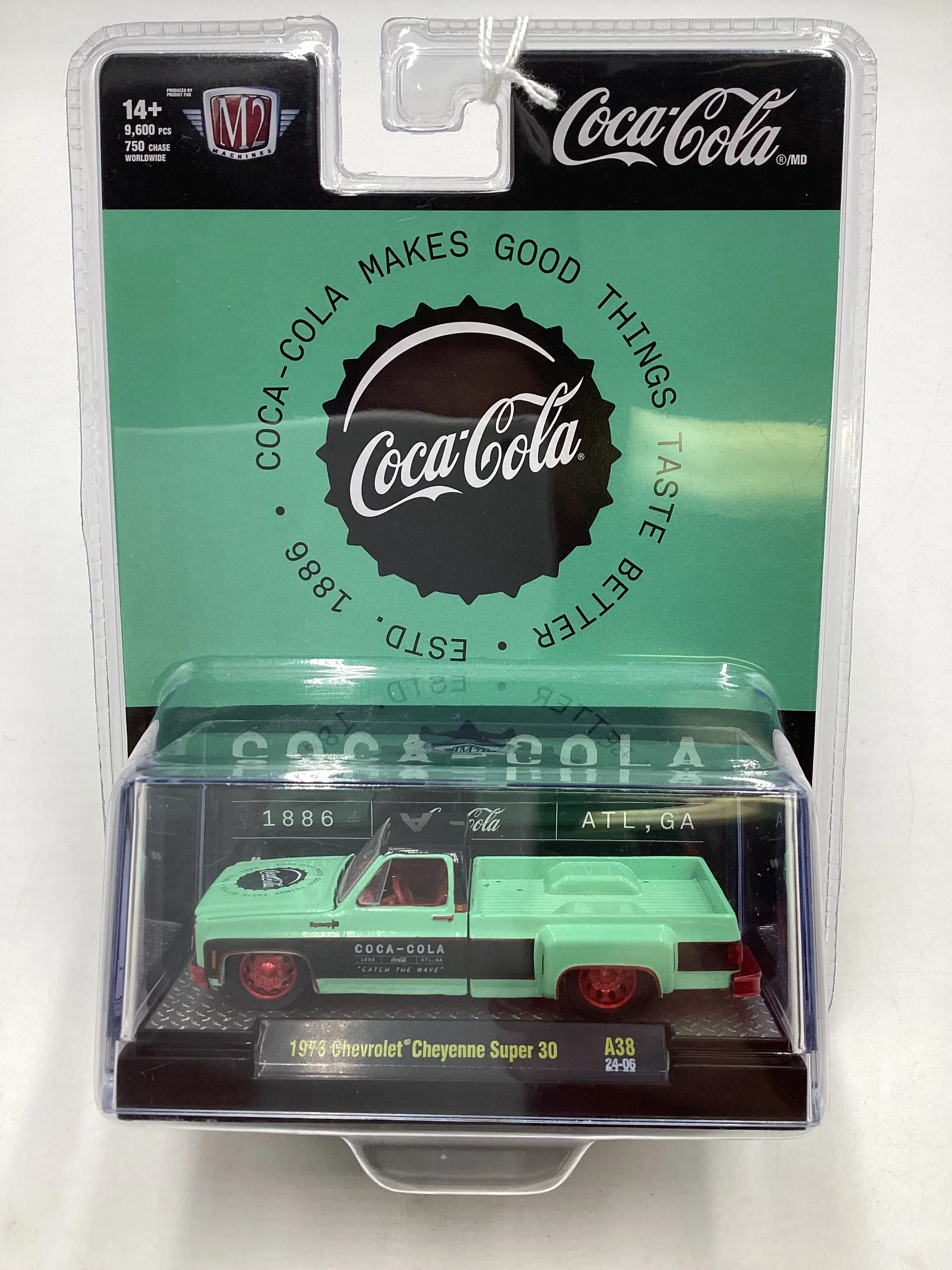 M2 Machines Coca-Cola Chase 1973 Chevrolet Cheyenne Super 30 A38 - Image 2
