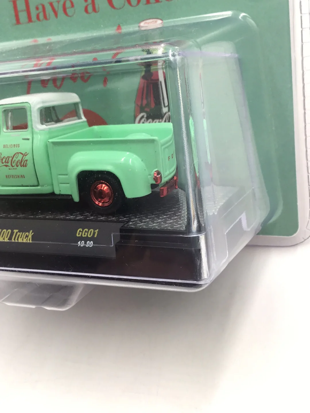 M2 Machines Coca Cola 1956 Ford F100 Chase GG01 - Image 4