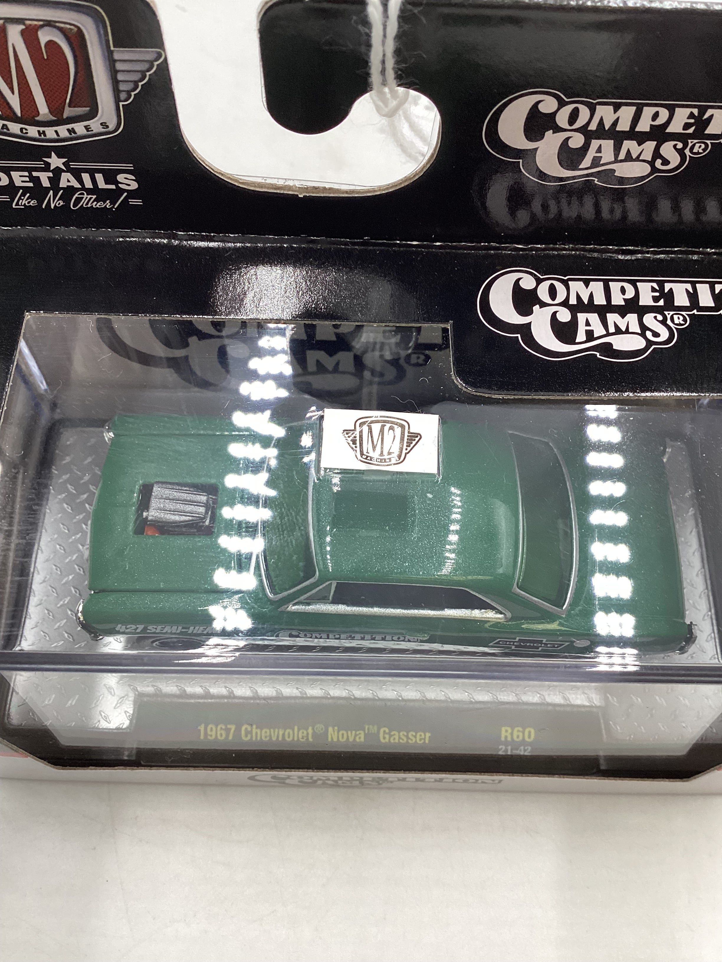 M2 Machines Competition Cams R60 1967 Chevrolet Nova Gasser Green - Image 4