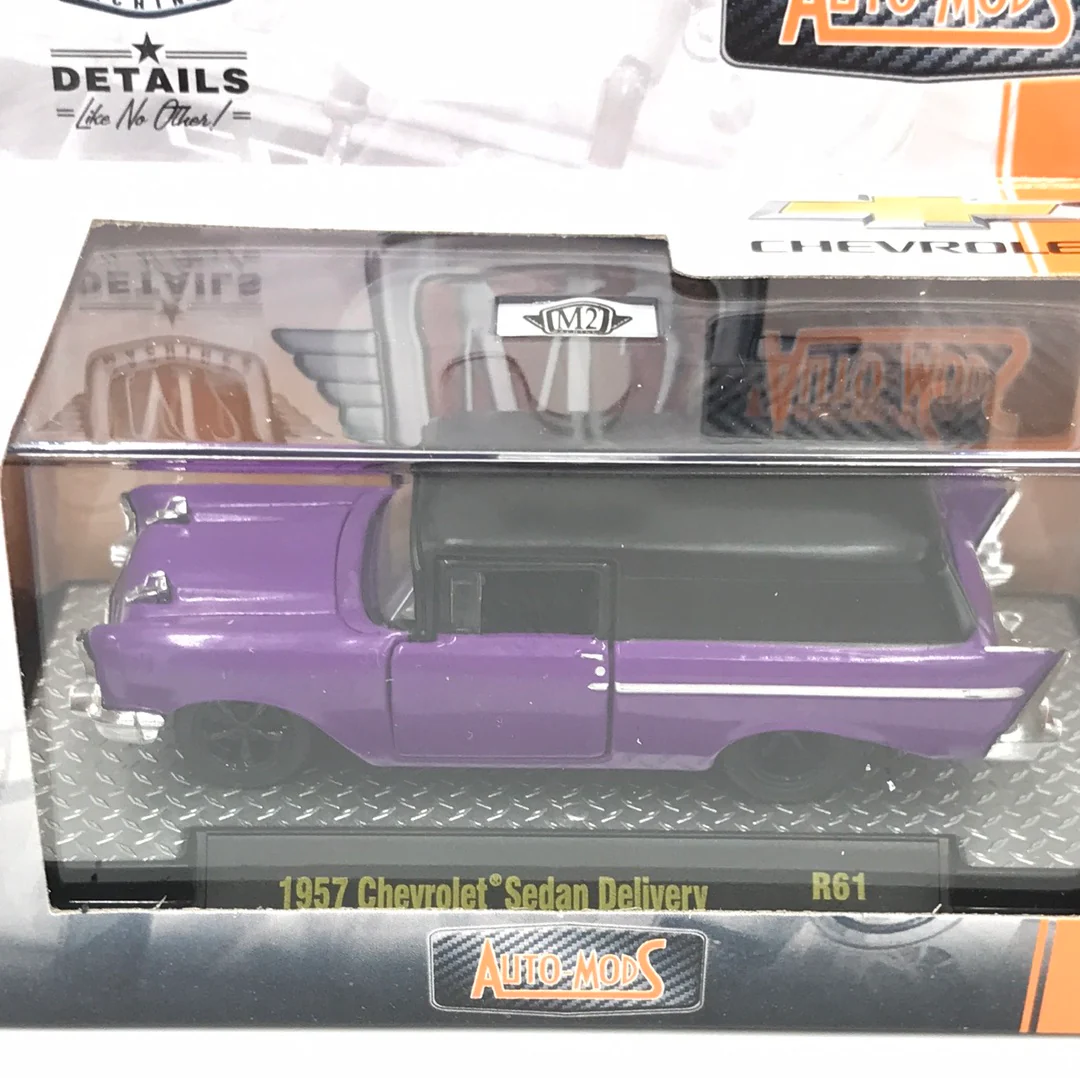 M2 Machines Detroit muscle 1957 Chevrolet Sedan Delivery R61 - Image 2