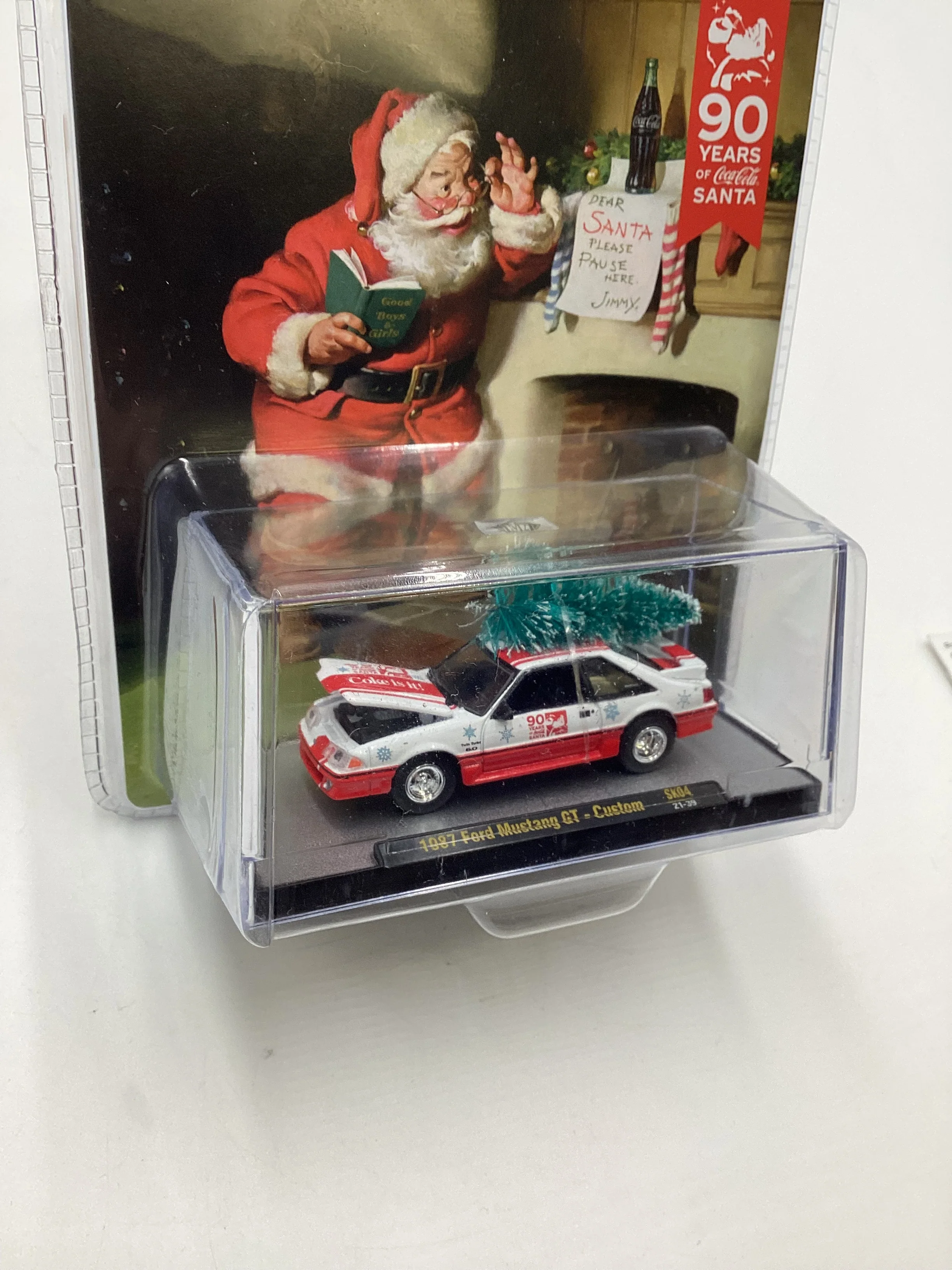 M2 Machines Coca Cola 1987 Ford Mustang GT Custom Red/White SK04 204C - Image 5