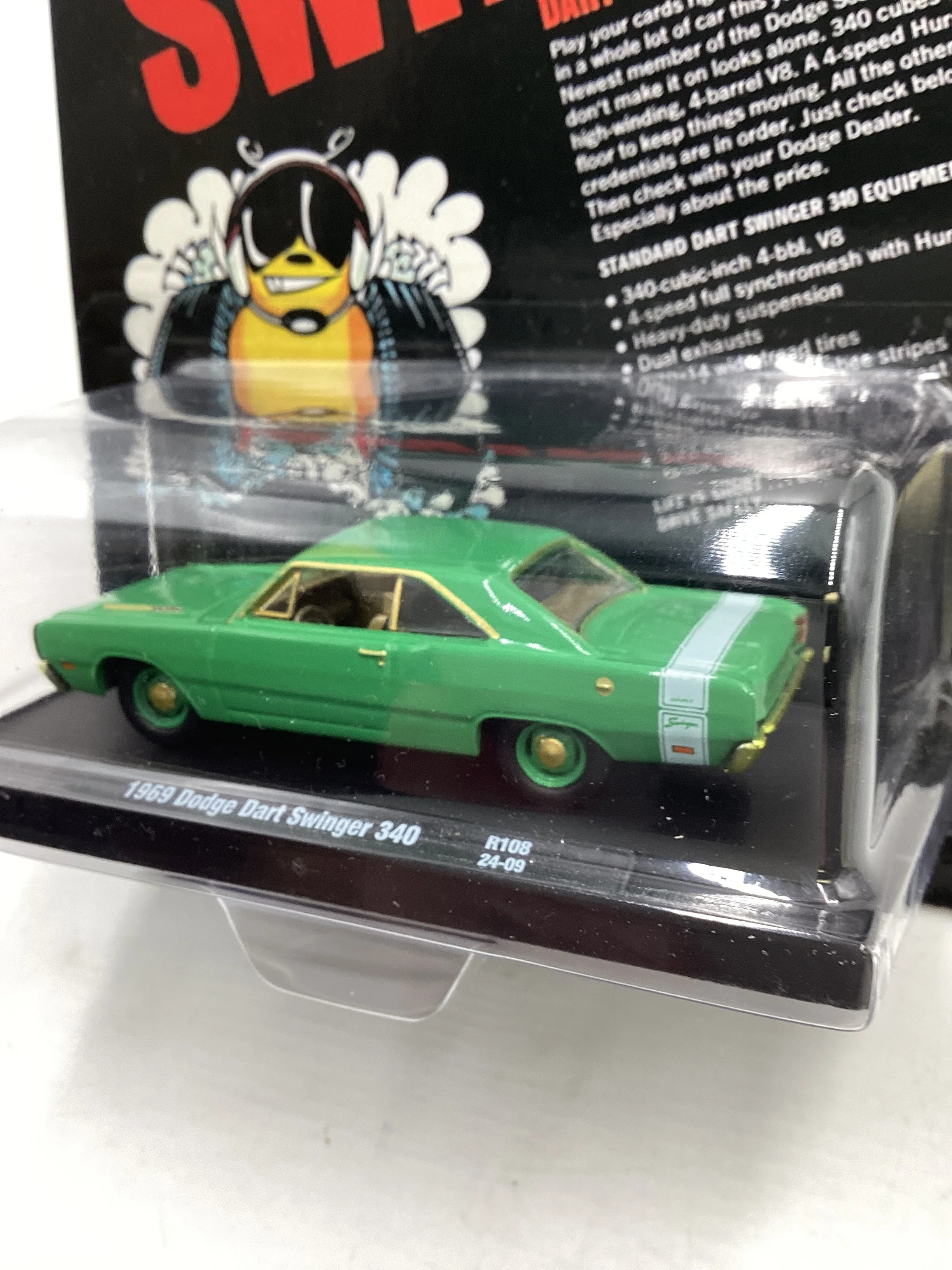 M2 MACHINES Dodge Swinger 1969 Dodge Swinger 340 R108 CHASE - Image 4