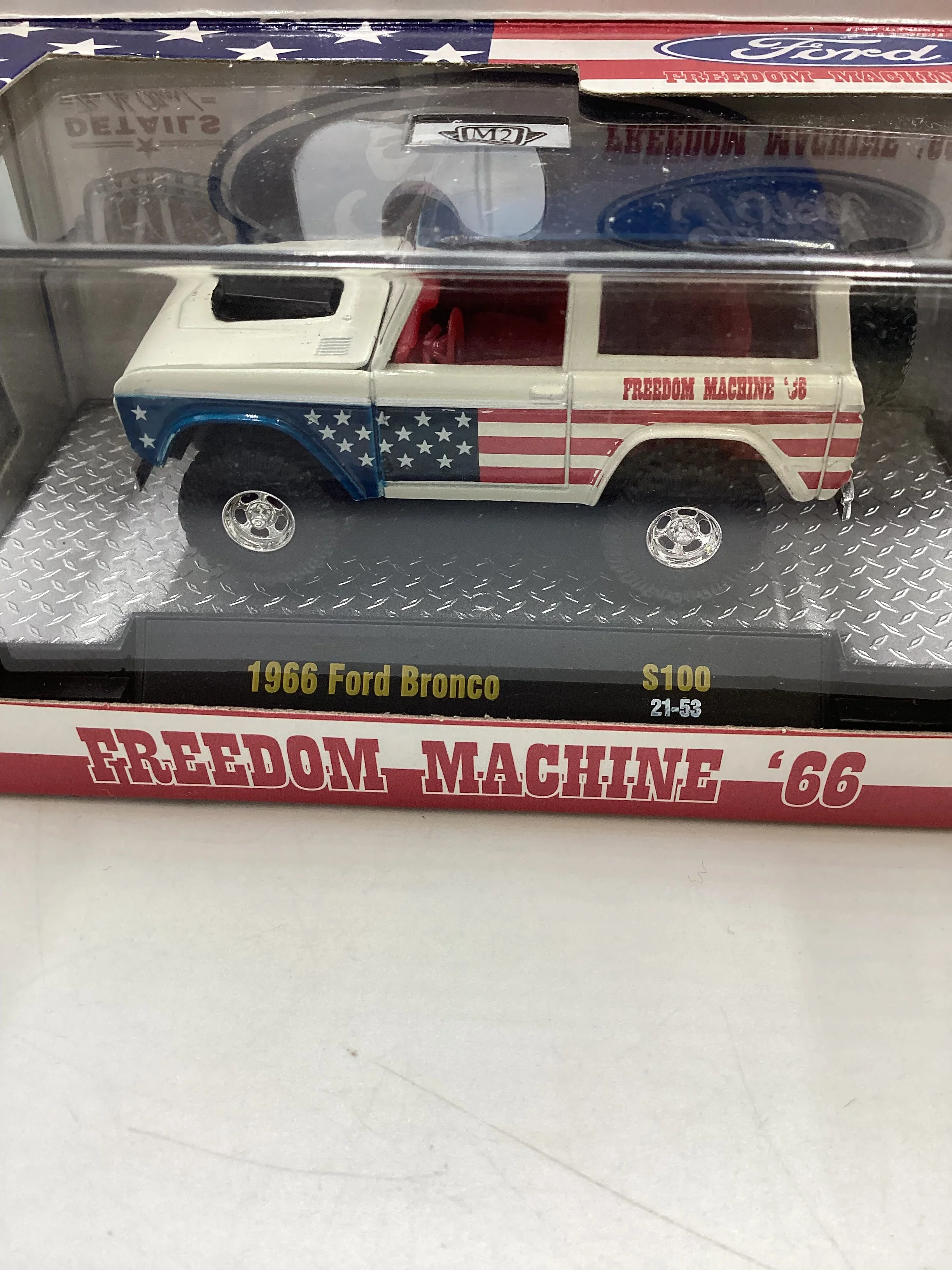 M2 Machines Freedom Machine 1966 Ford Bronco oreillys exclusive S100 - Image 3