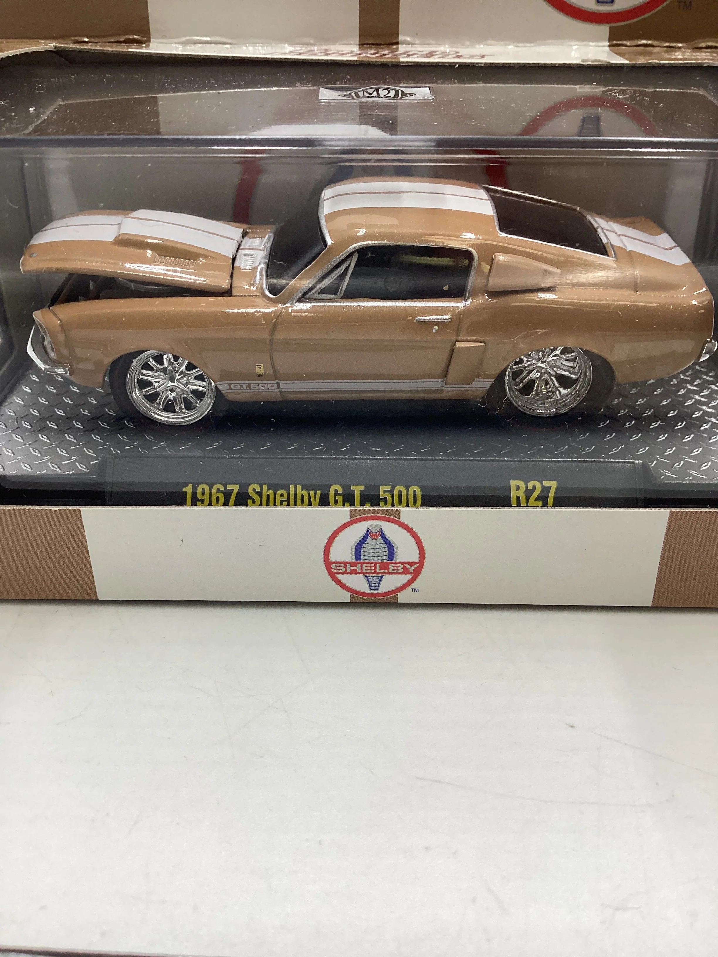 M2 Machines Ground Pounders 1967 Shelby G.T. 500 R27 - Image 3