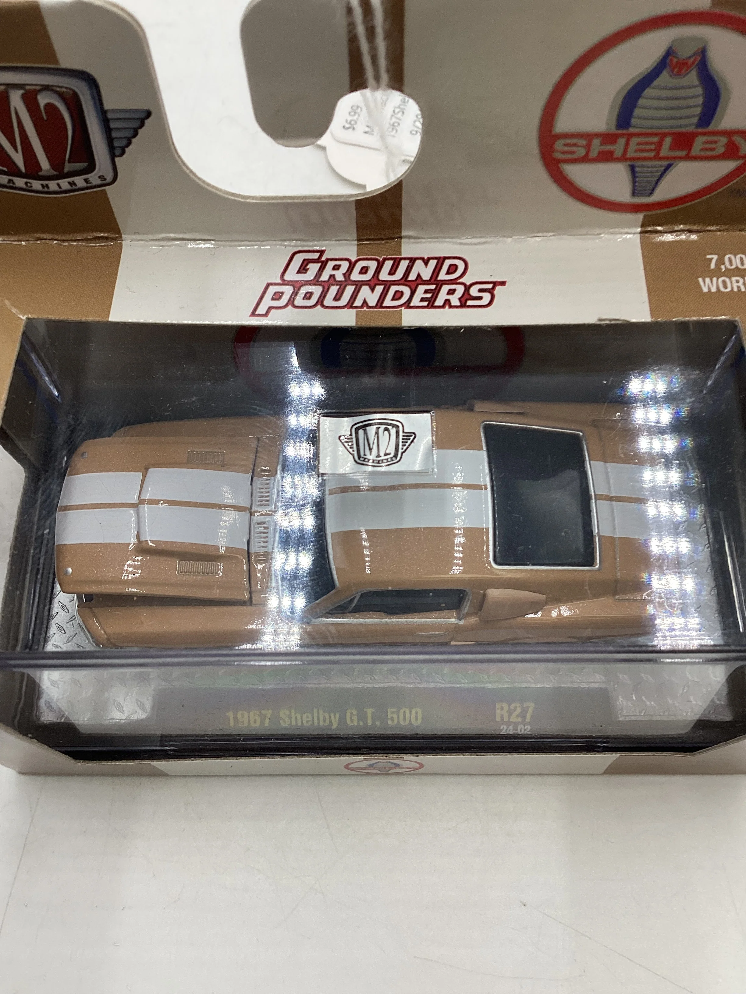 M2 Machines Ground Pounders 1967 Shelby G.T. 500 R27 - Image 4