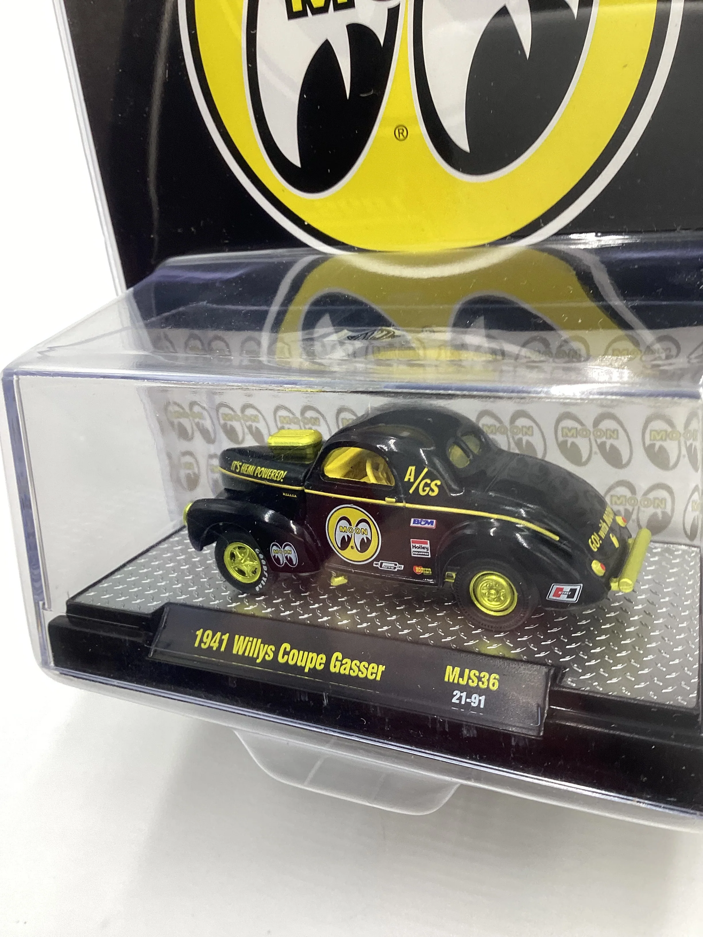 M2 Machines MiJo 1941 Willys Coupe Gasser Mooneyes MJS36 CHASE - Image 4