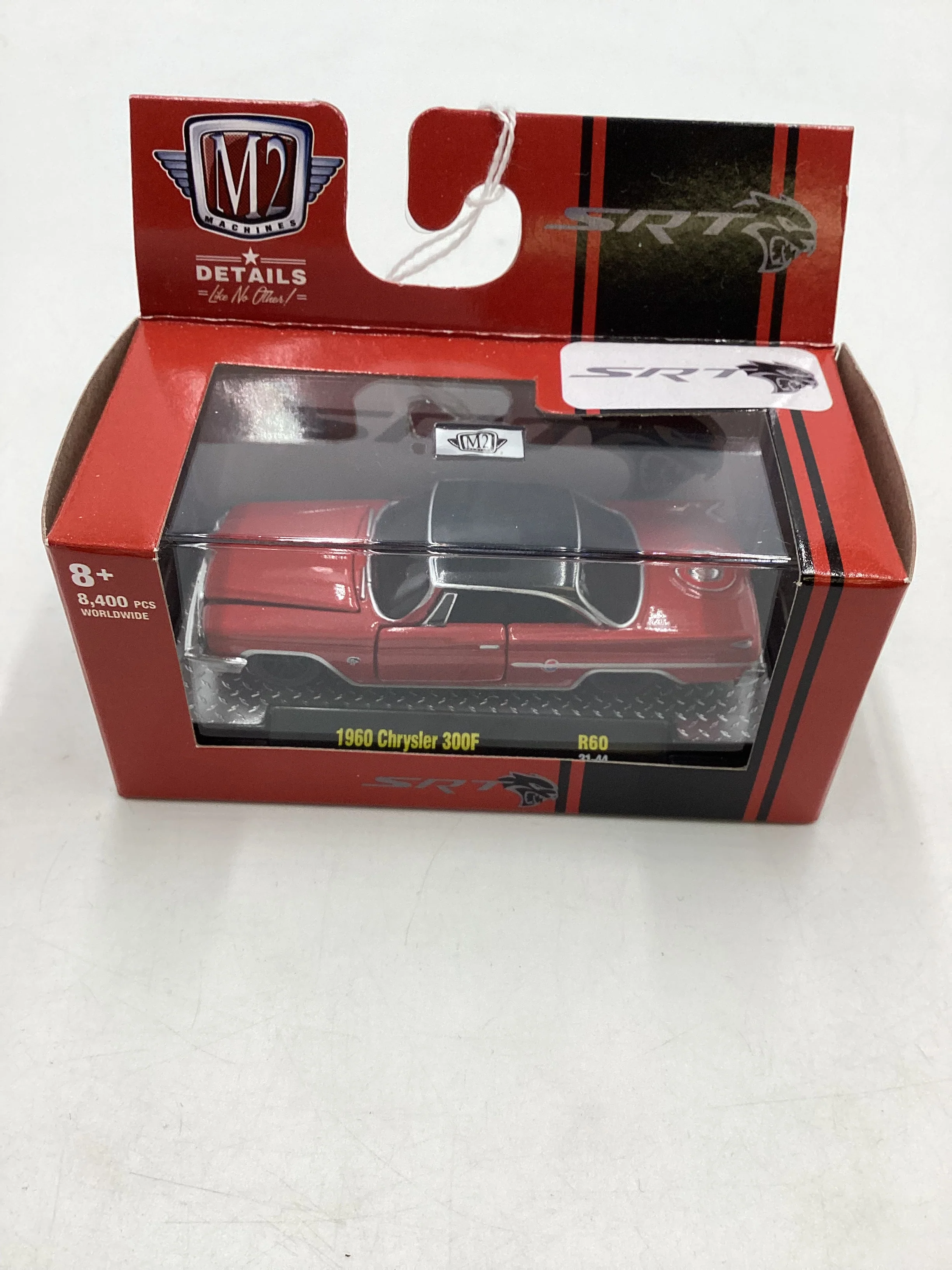 M2 Machines SRT 1960 Chrysler 300F R60 Red - Image 2